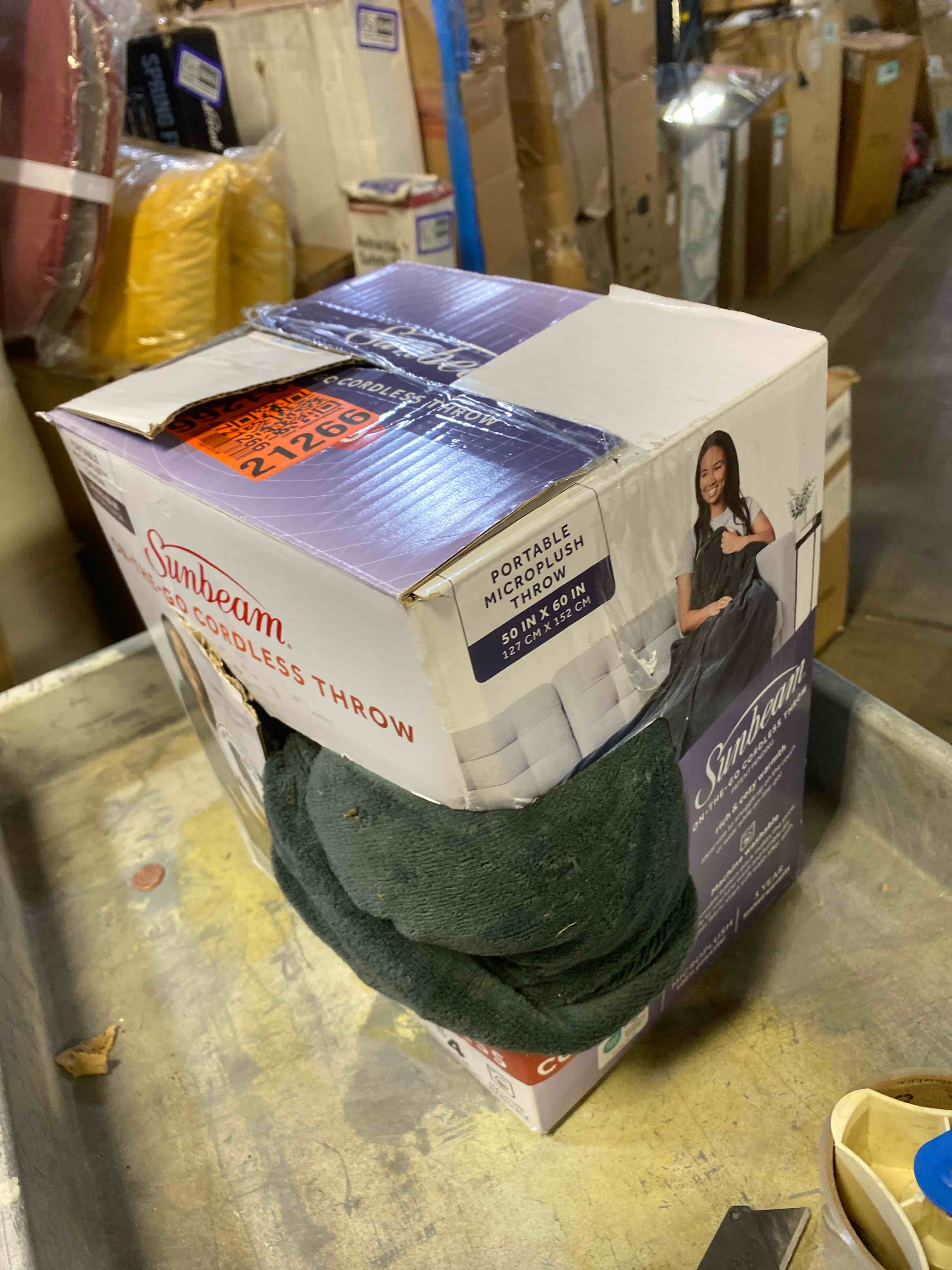 https://s3.amazonaws.com/lotting-images-prod/phillipi/PPE2330882_1752265283776.jpeg