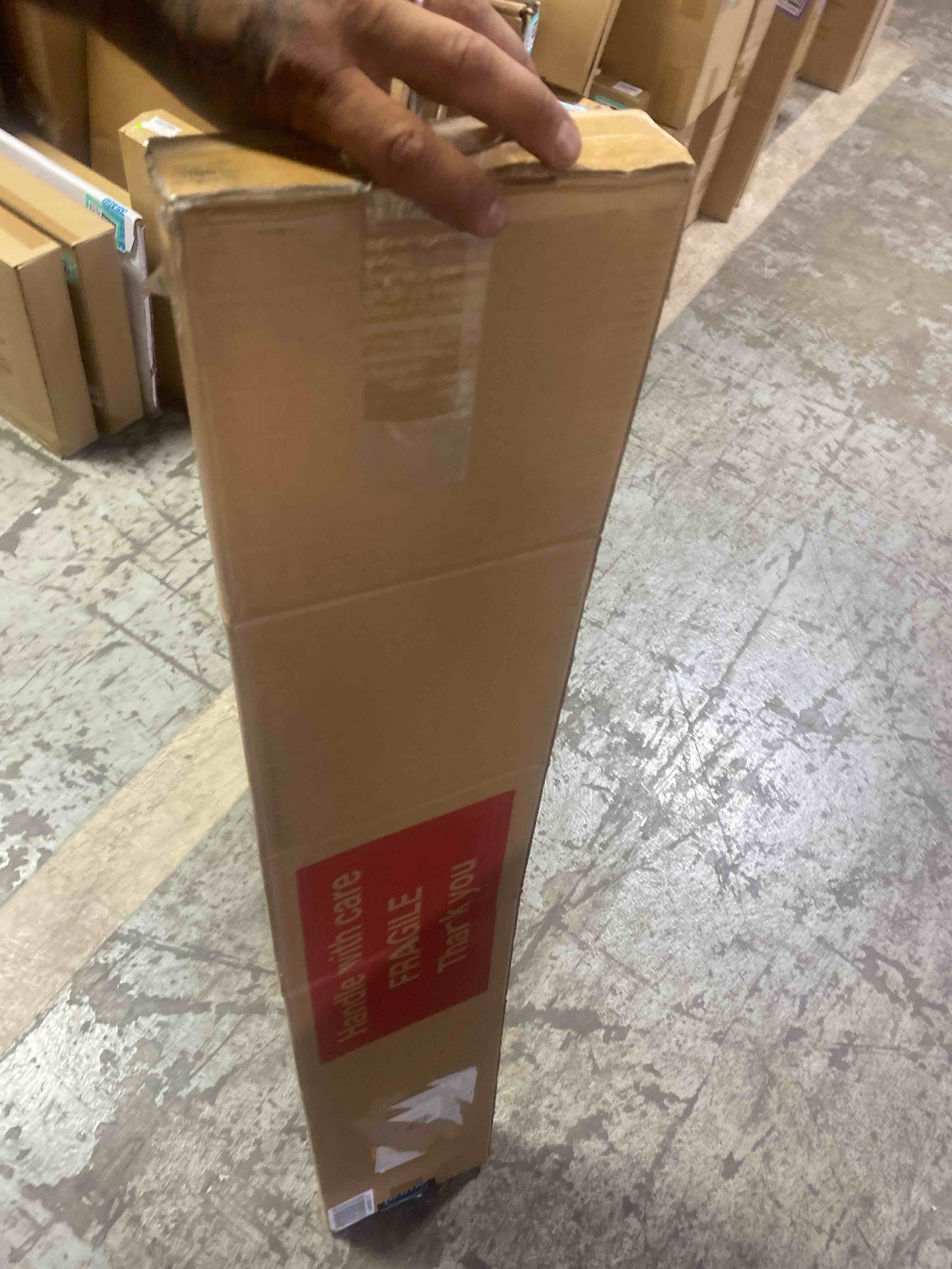 https://s3.amazonaws.com/lotting-images-prod/phillipi/PPE2330947_1752529659545.jpeg