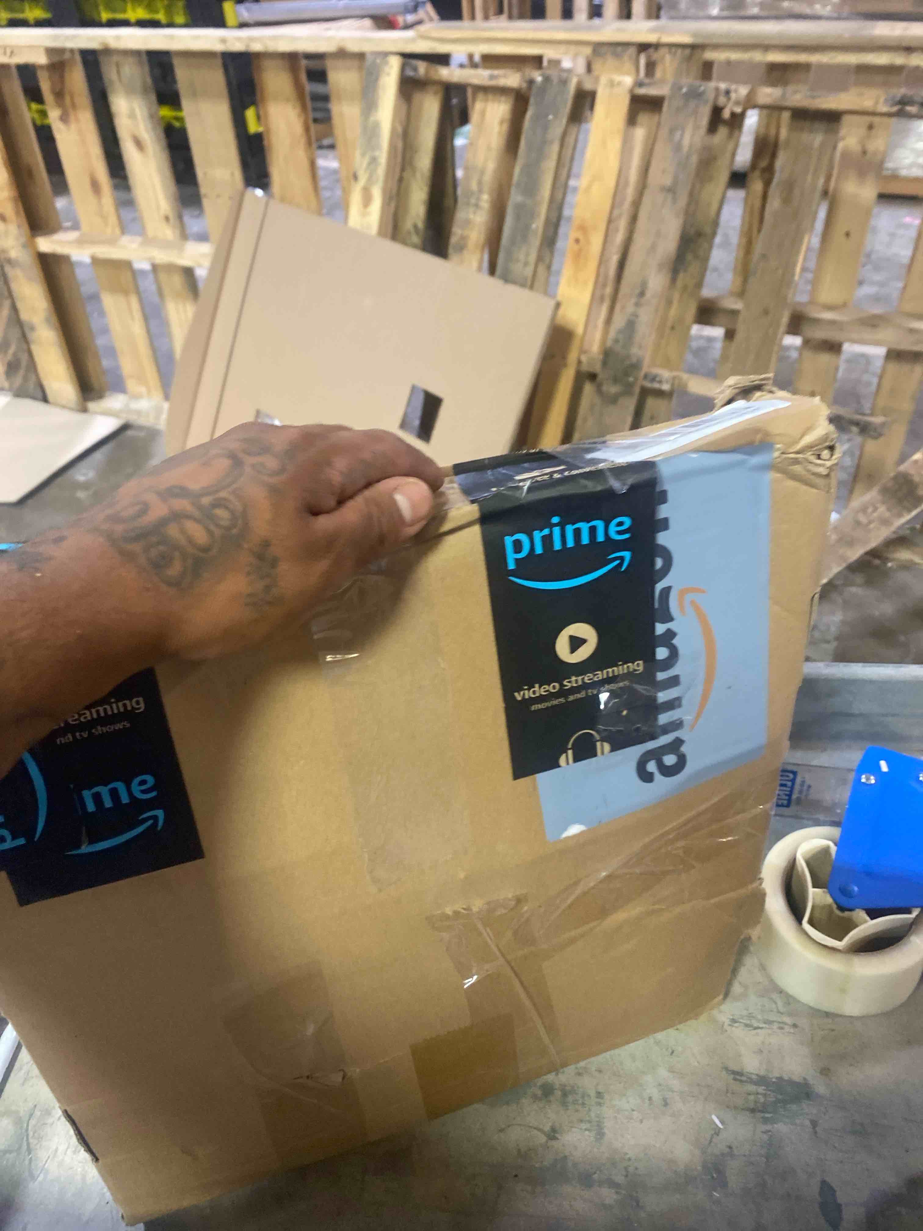 https://s3.amazonaws.com/lotting-images-prod/phillipi/PPE2330953_1752530234451.jpeg