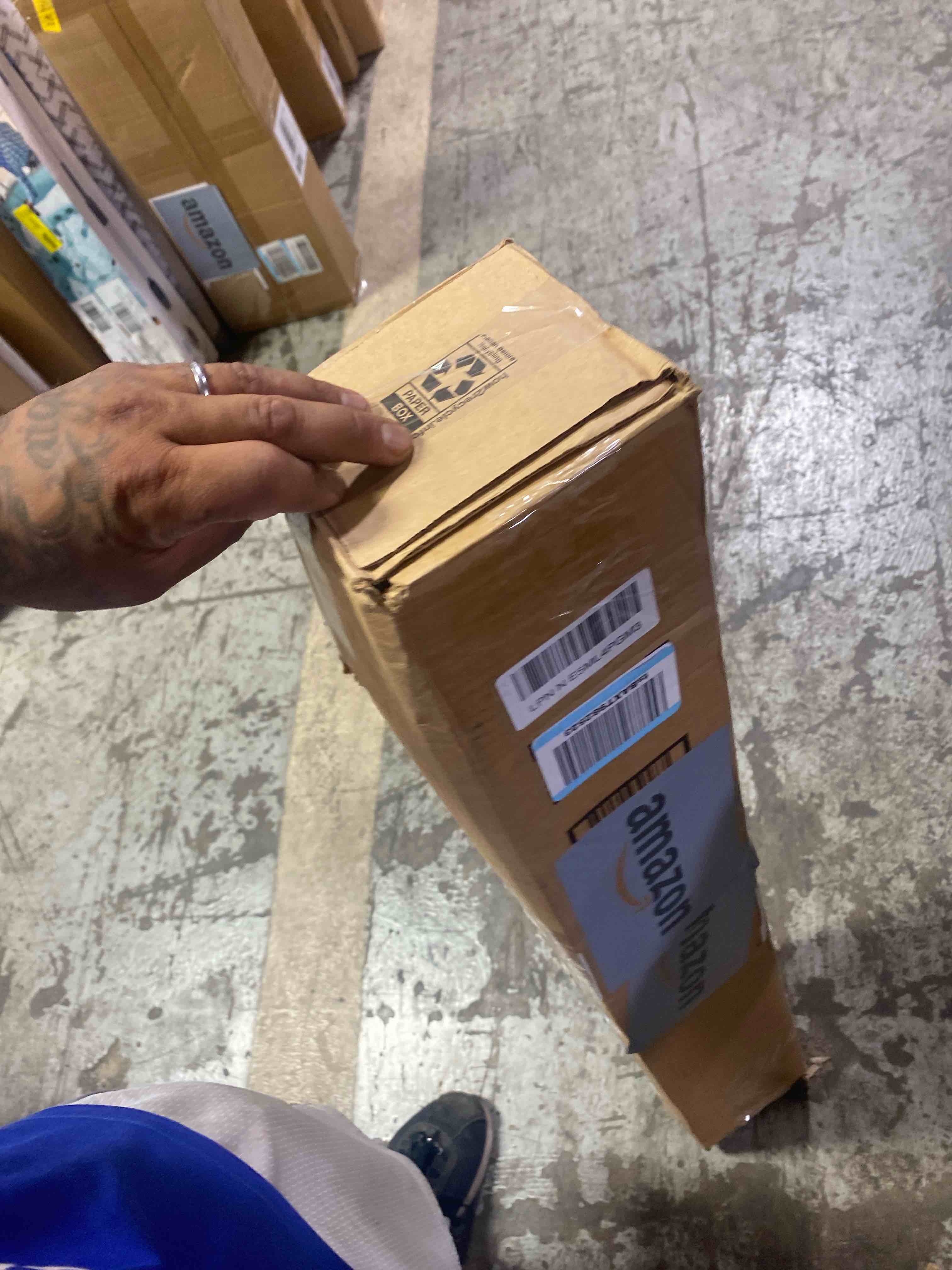 https://s3.amazonaws.com/lotting-images-prod/phillipi/PPE2330960_1752530830015.jpeg