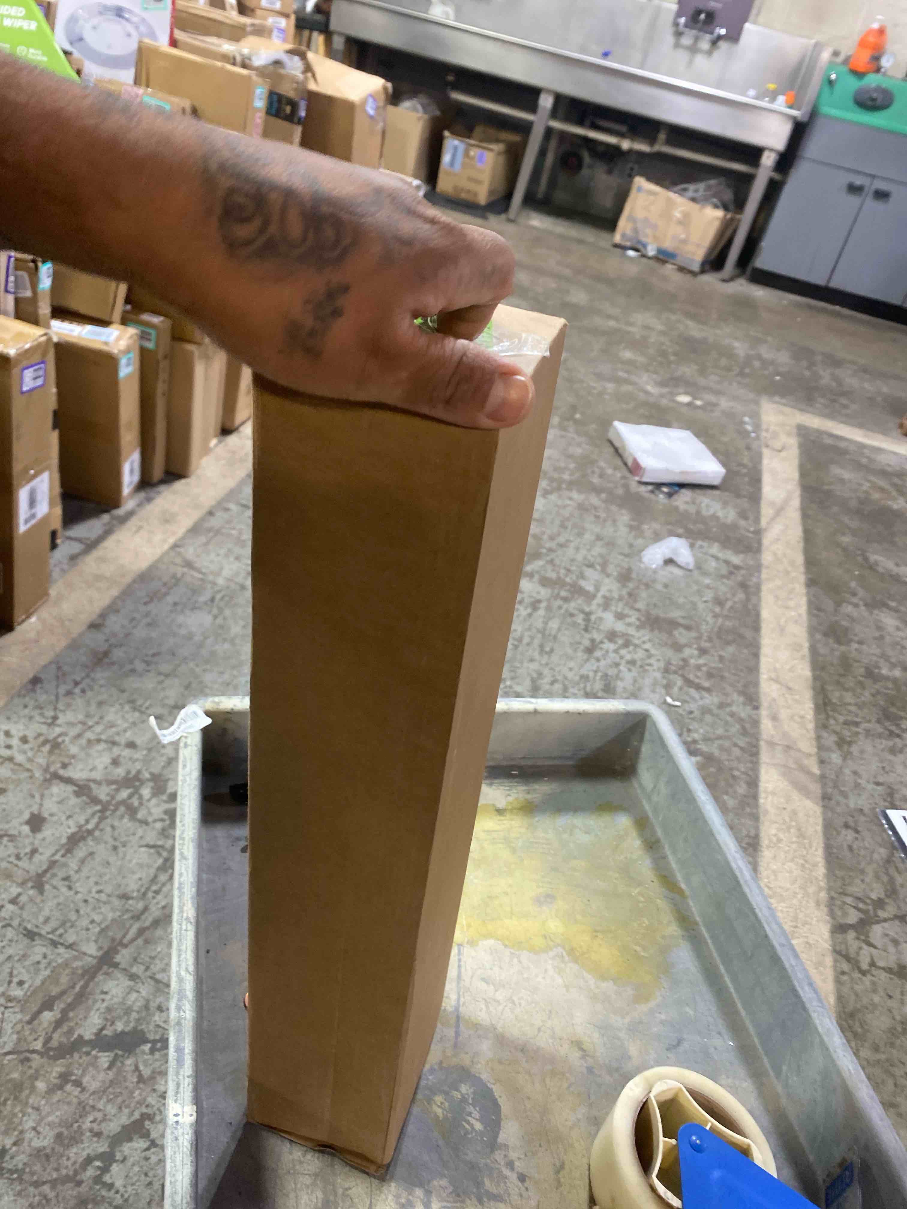 https://s3.amazonaws.com/lotting-images-prod/phillipi/PPE2330966_1752588025385.jpeg