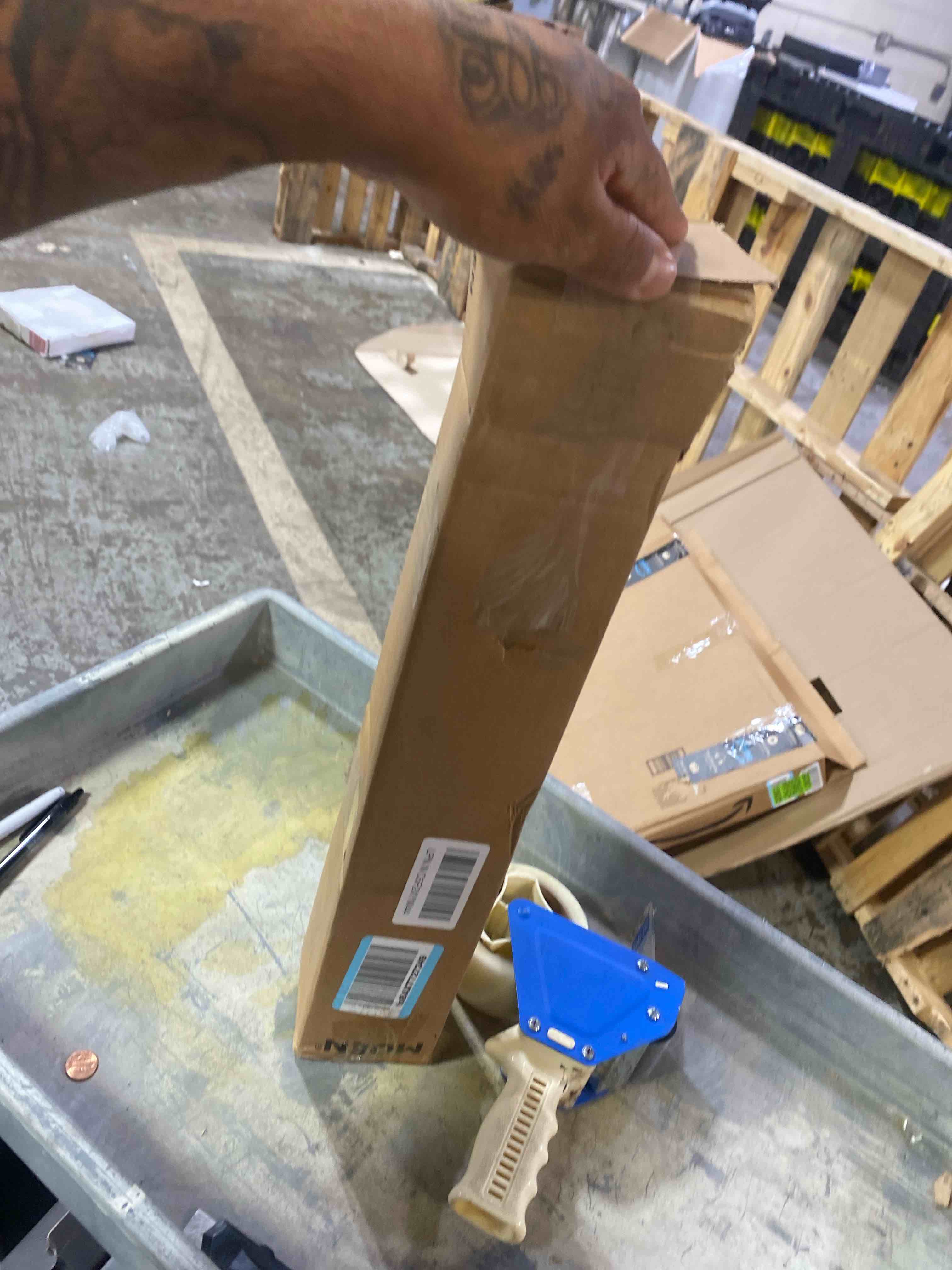 https://s3.amazonaws.com/lotting-images-prod/phillipi/PPE2330970_1752588263403.jpeg