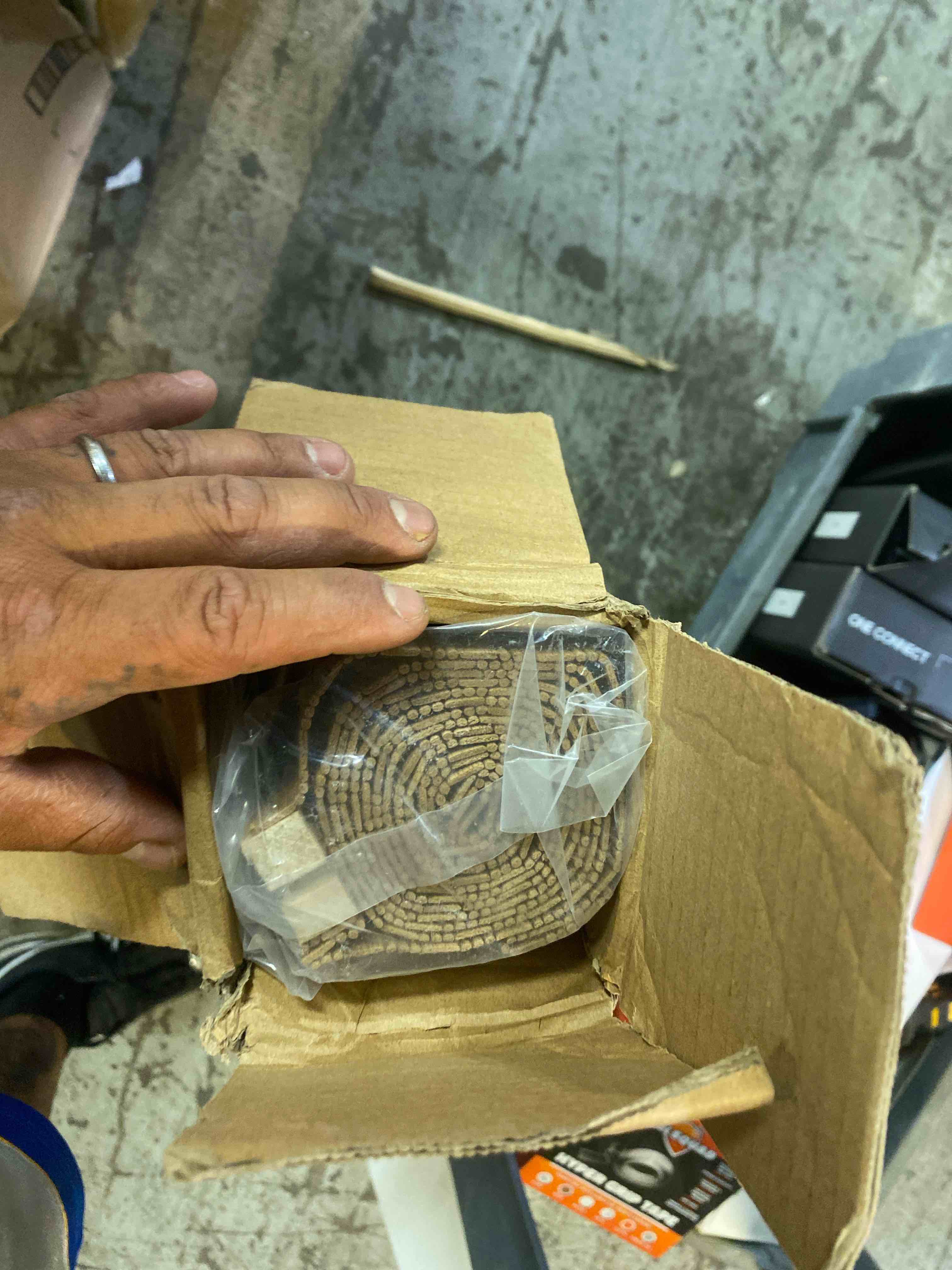 https://s3.amazonaws.com/lotting-images-prod/phillipi/PPE2331028_1752604164213.jpeg