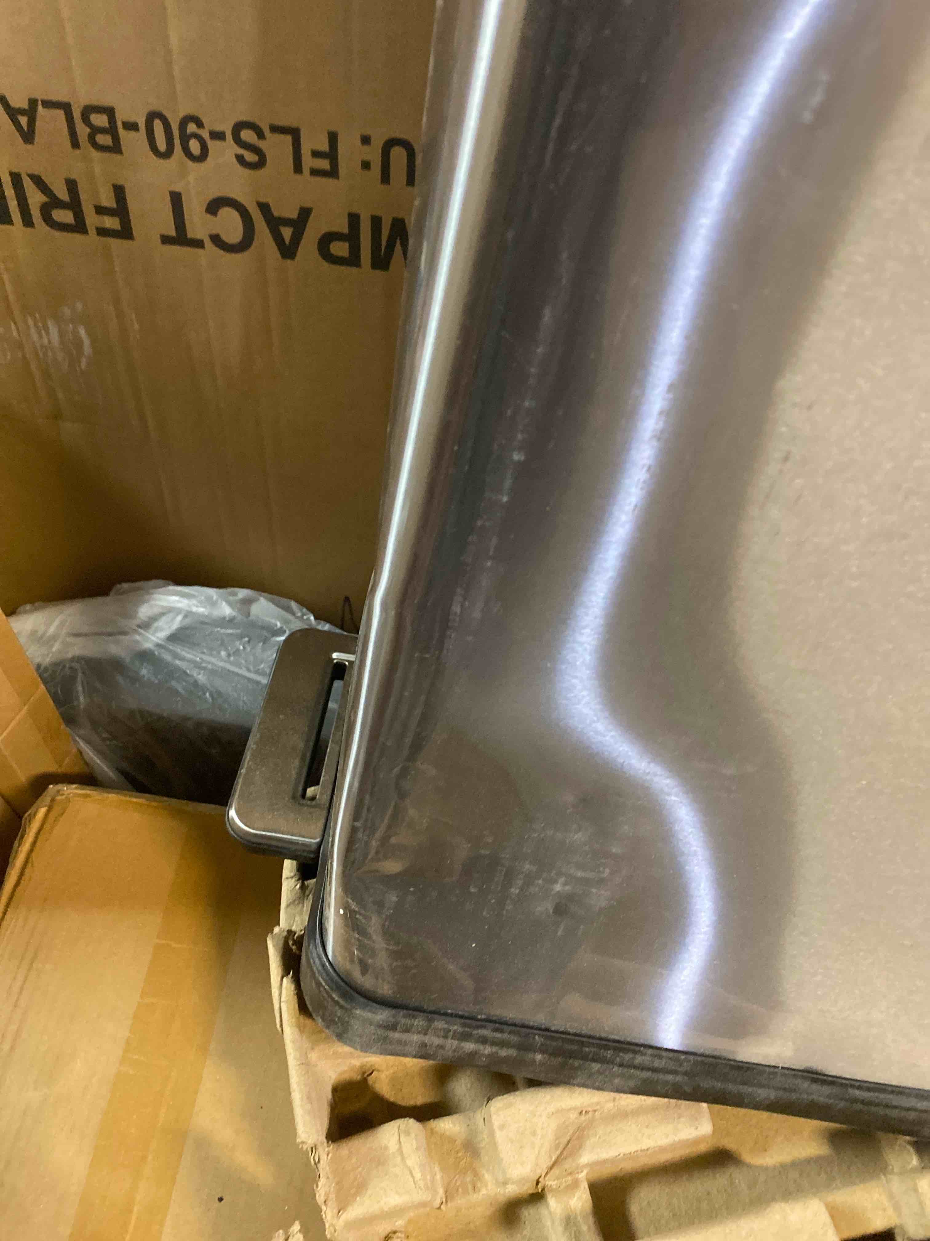 https://s3.amazonaws.com/lotting-images-prod/phillipi/PPE2331033_1752605200561.jpeg