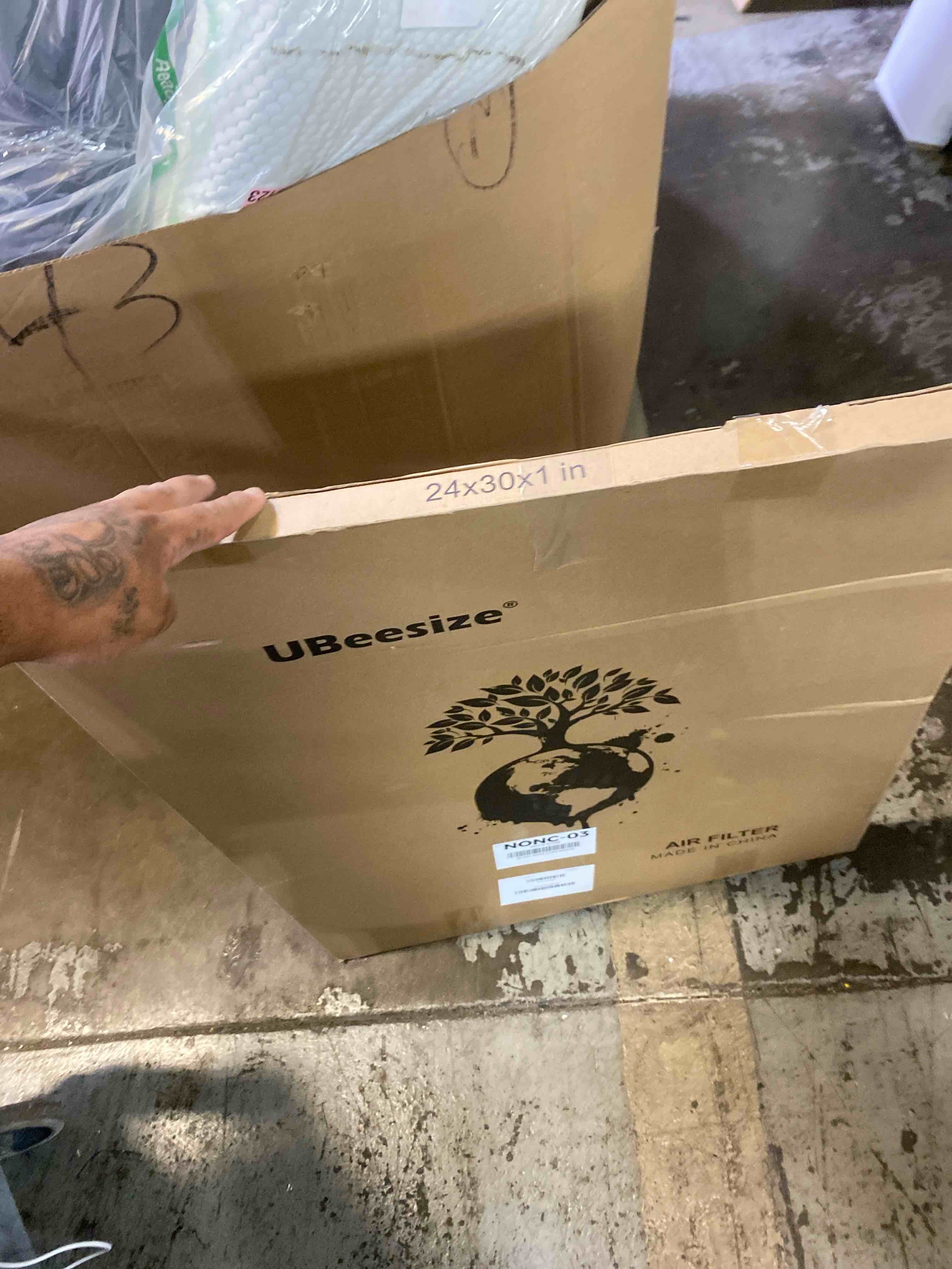 https://s3.amazonaws.com/lotting-images-prod/phillipi/PPE2331039_1752607313016.jpeg