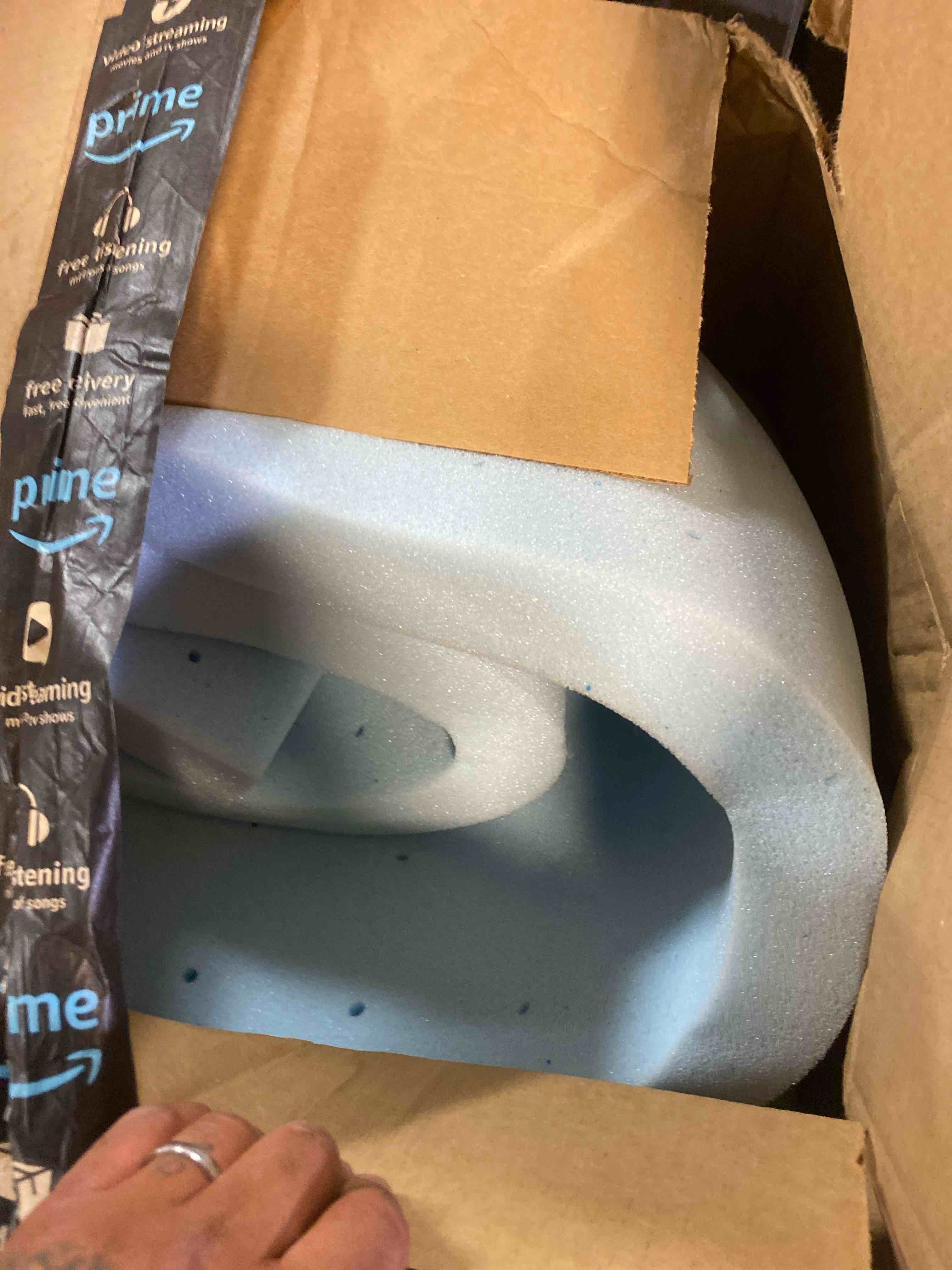 https://s3.amazonaws.com/lotting-images-prod/phillipi/PPE2331063_1752610752897.jpeg