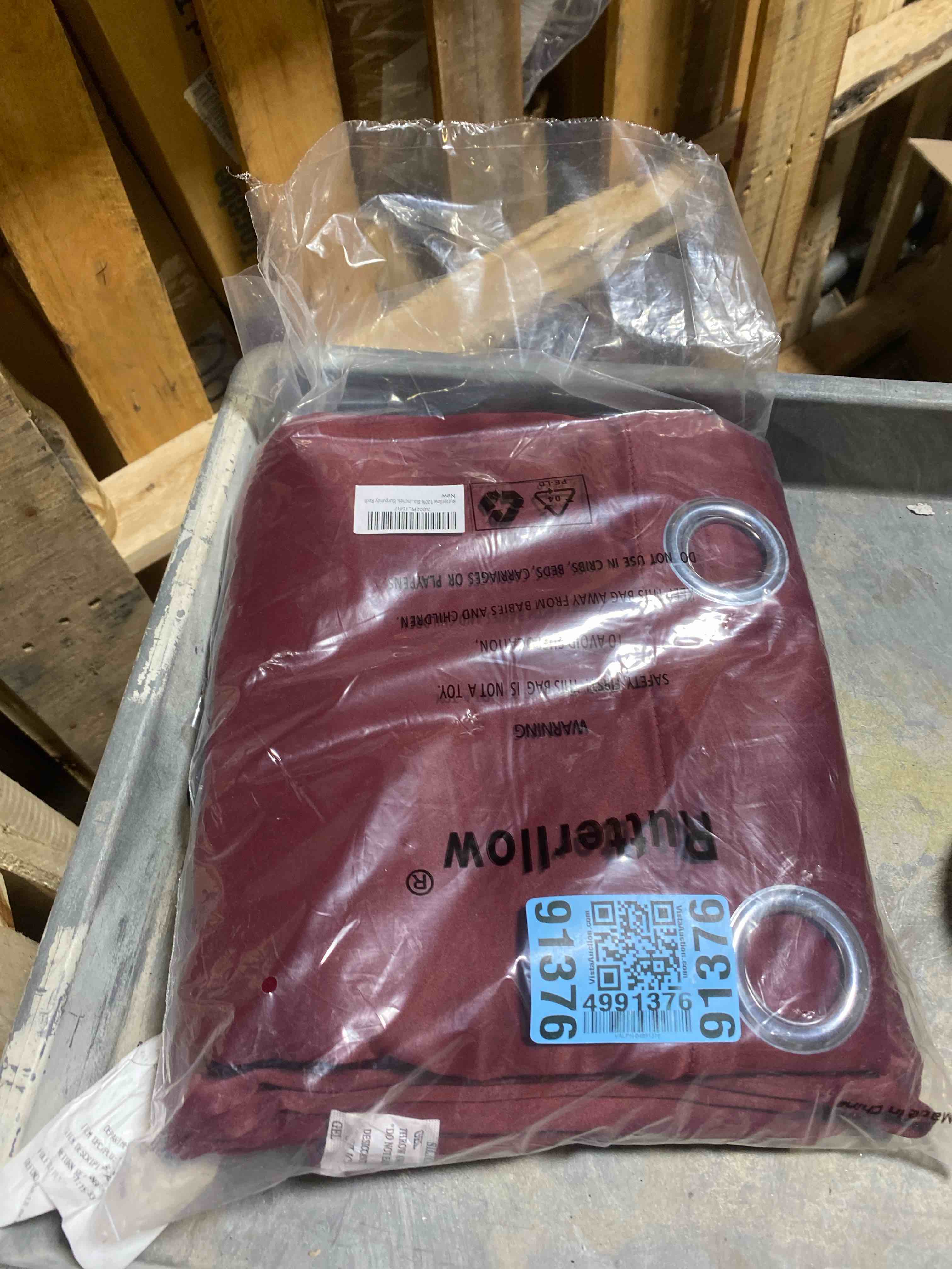 https://s3.amazonaws.com/lotting-images-prod/phillipi/PPE2331075_1752845634702.jpeg