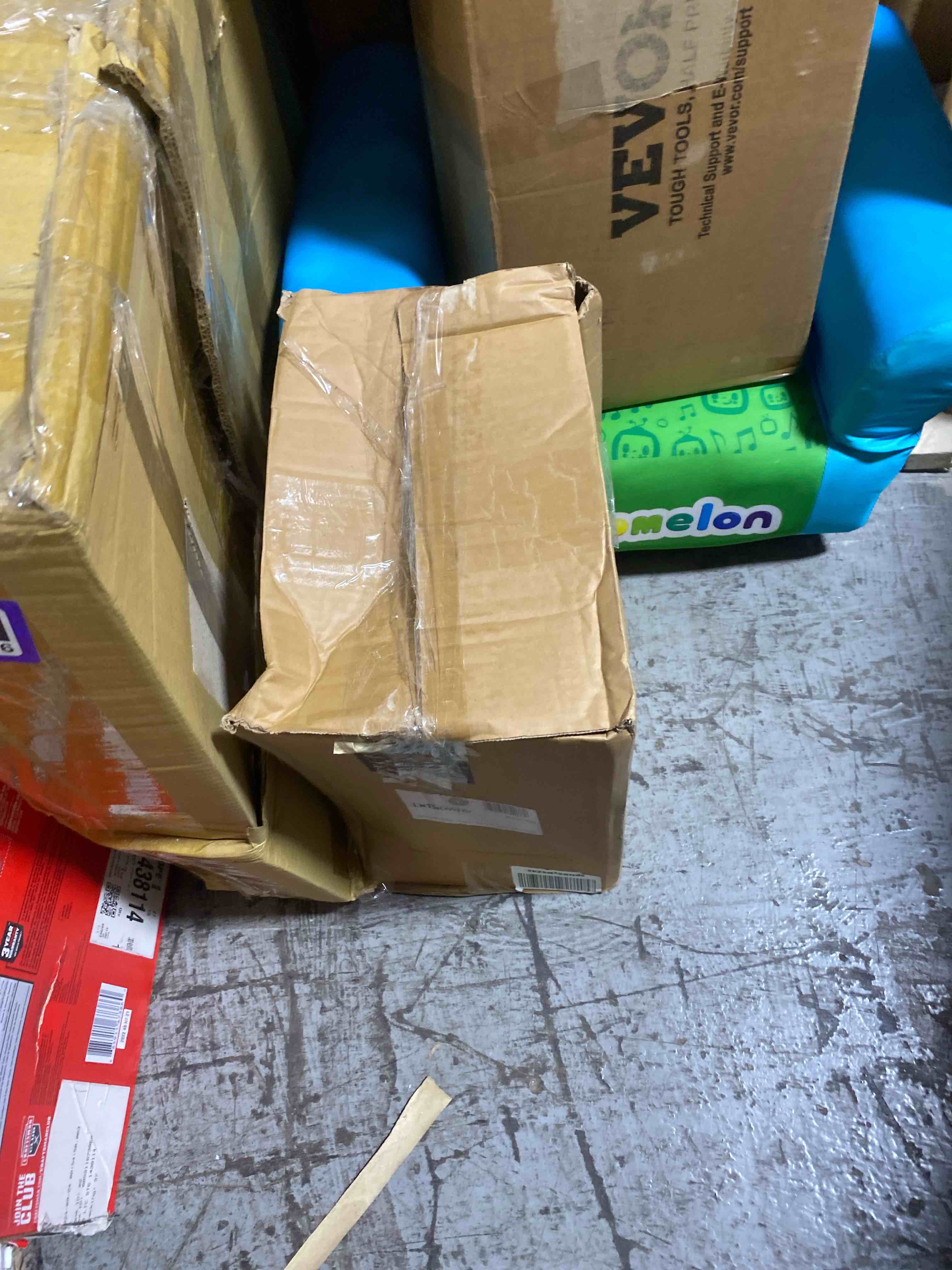 https://s3.amazonaws.com/lotting-images-prod/phillipi/PPE2331086_1752847878873.jpeg
