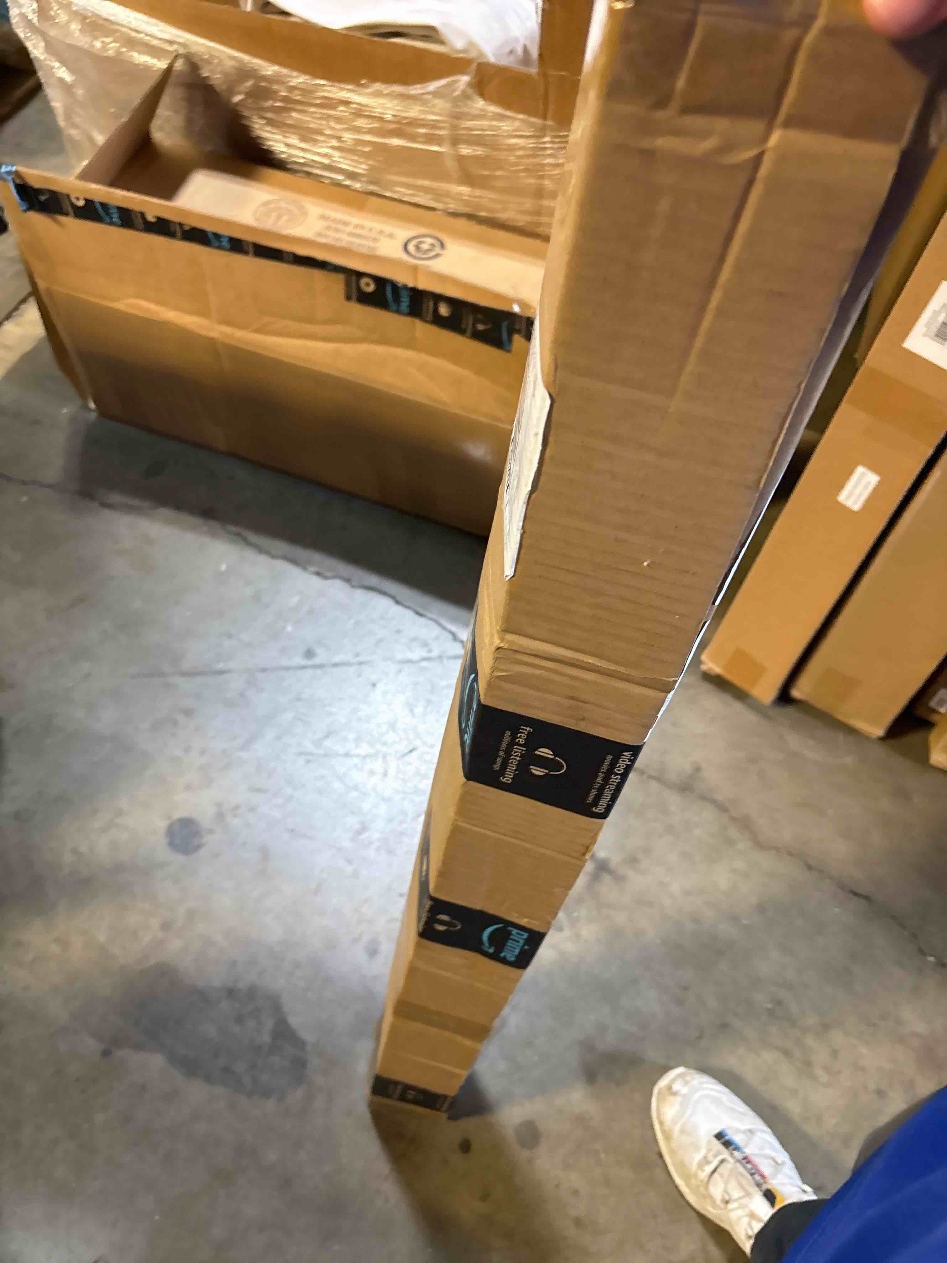 https://s3.amazonaws.com/lotting-images-prod/phillipi/PPE2331366_1755889603691.jpeg