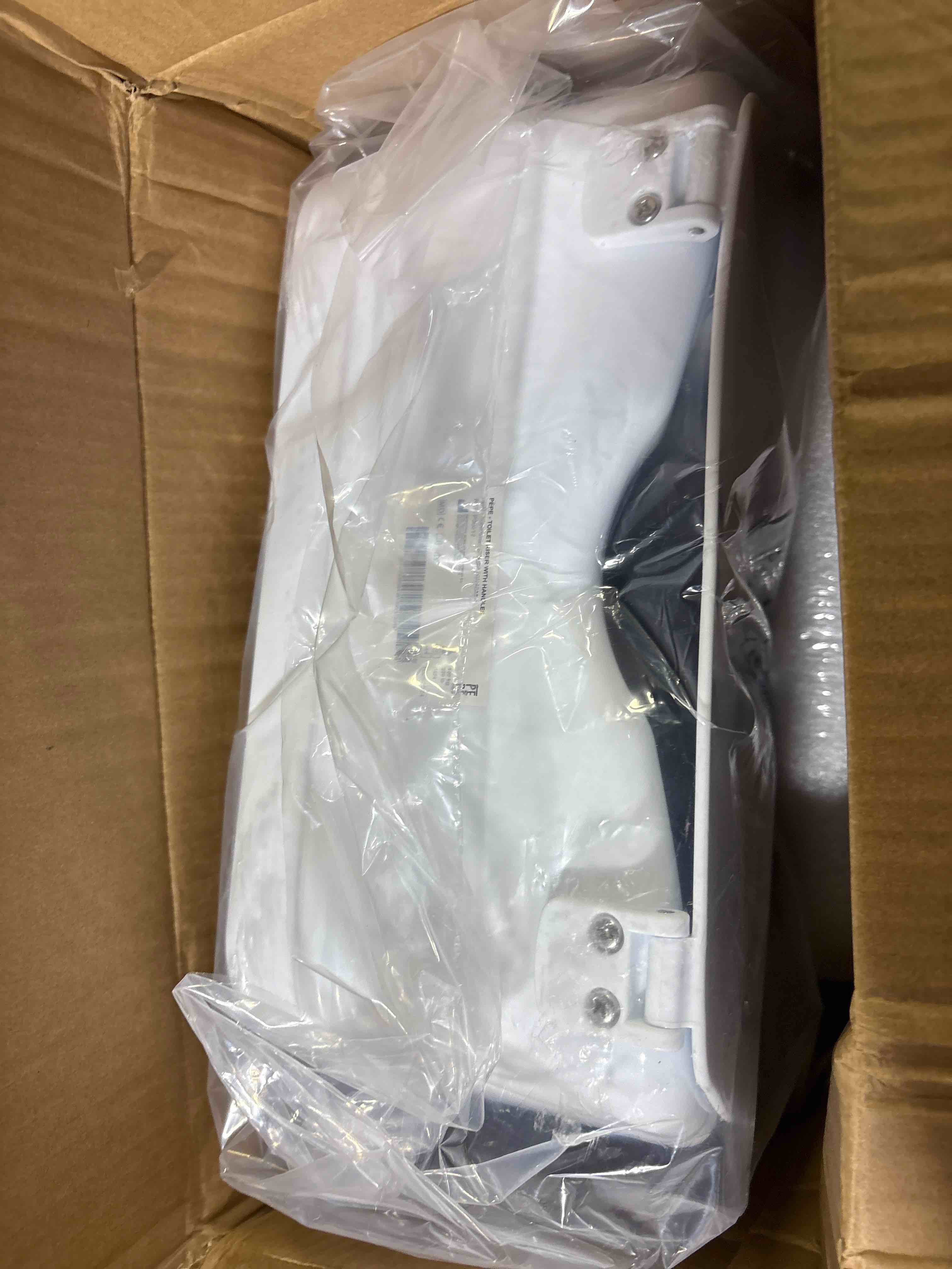 https://s3.amazonaws.com/lotting-images-prod/phillipi/PPE2331428_1756134376233.jpeg