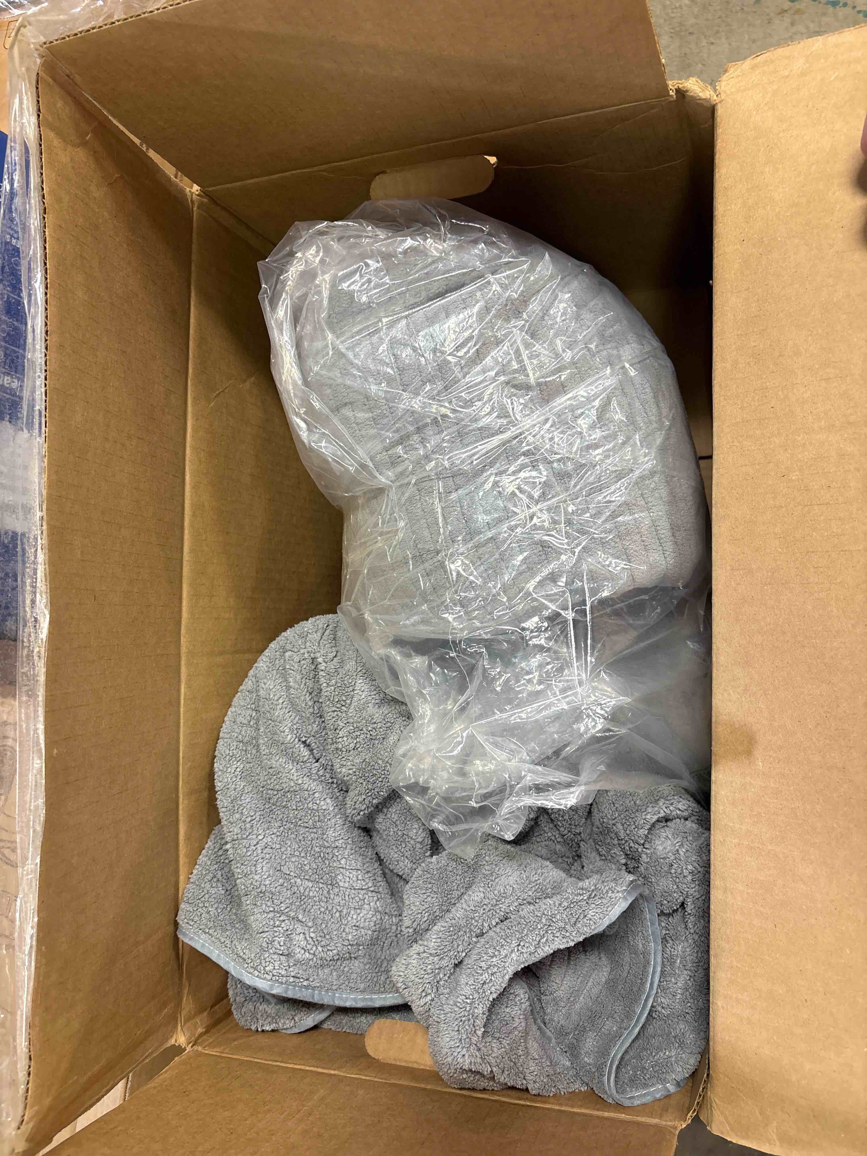 https://s3.amazonaws.com/lotting-images-prod/phillipi/PPE2331538_1756479990057.jpeg