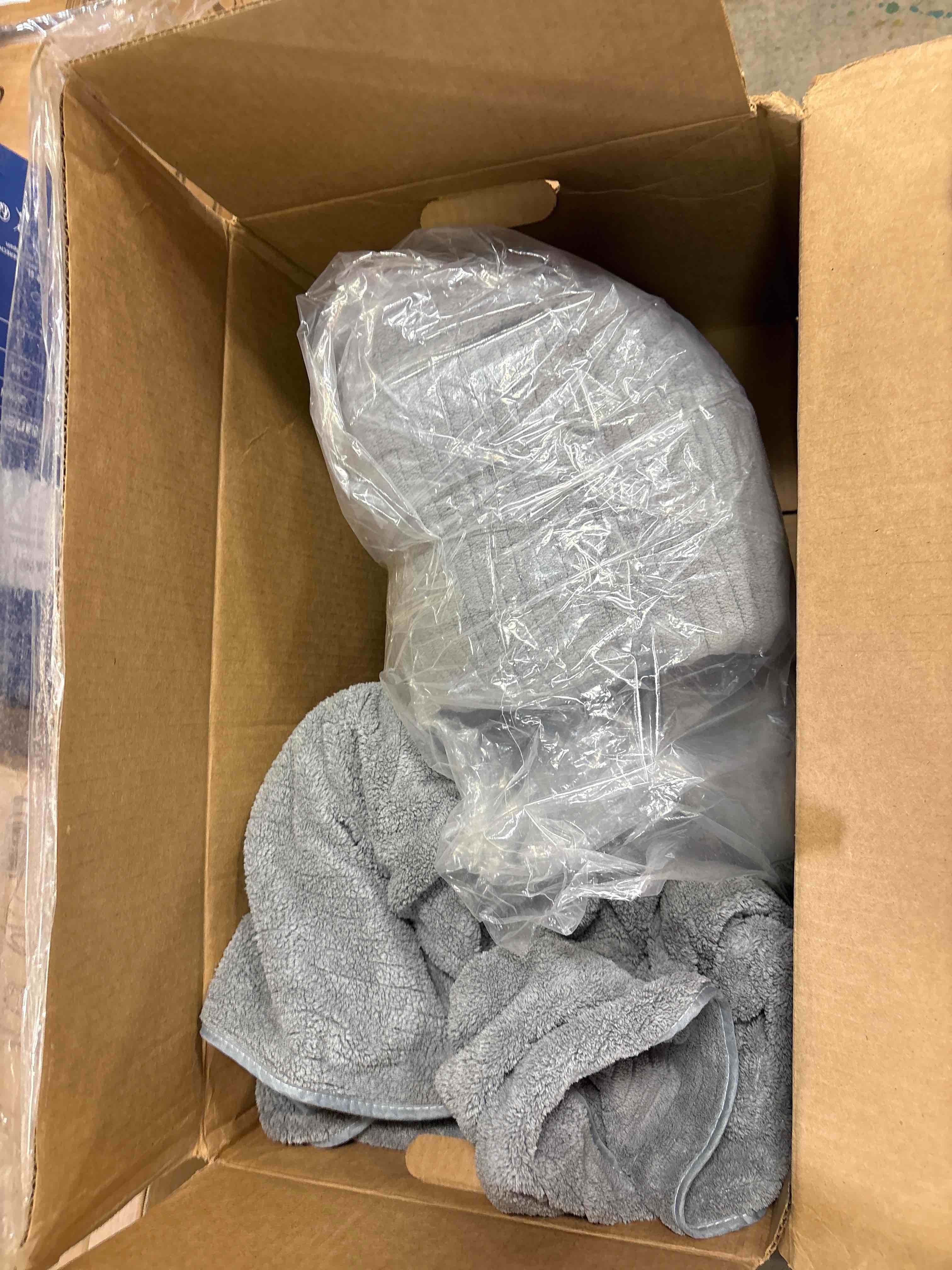 https://s3.amazonaws.com/lotting-images-prod/phillipi/PPE2331538_1756479991365.jpeg