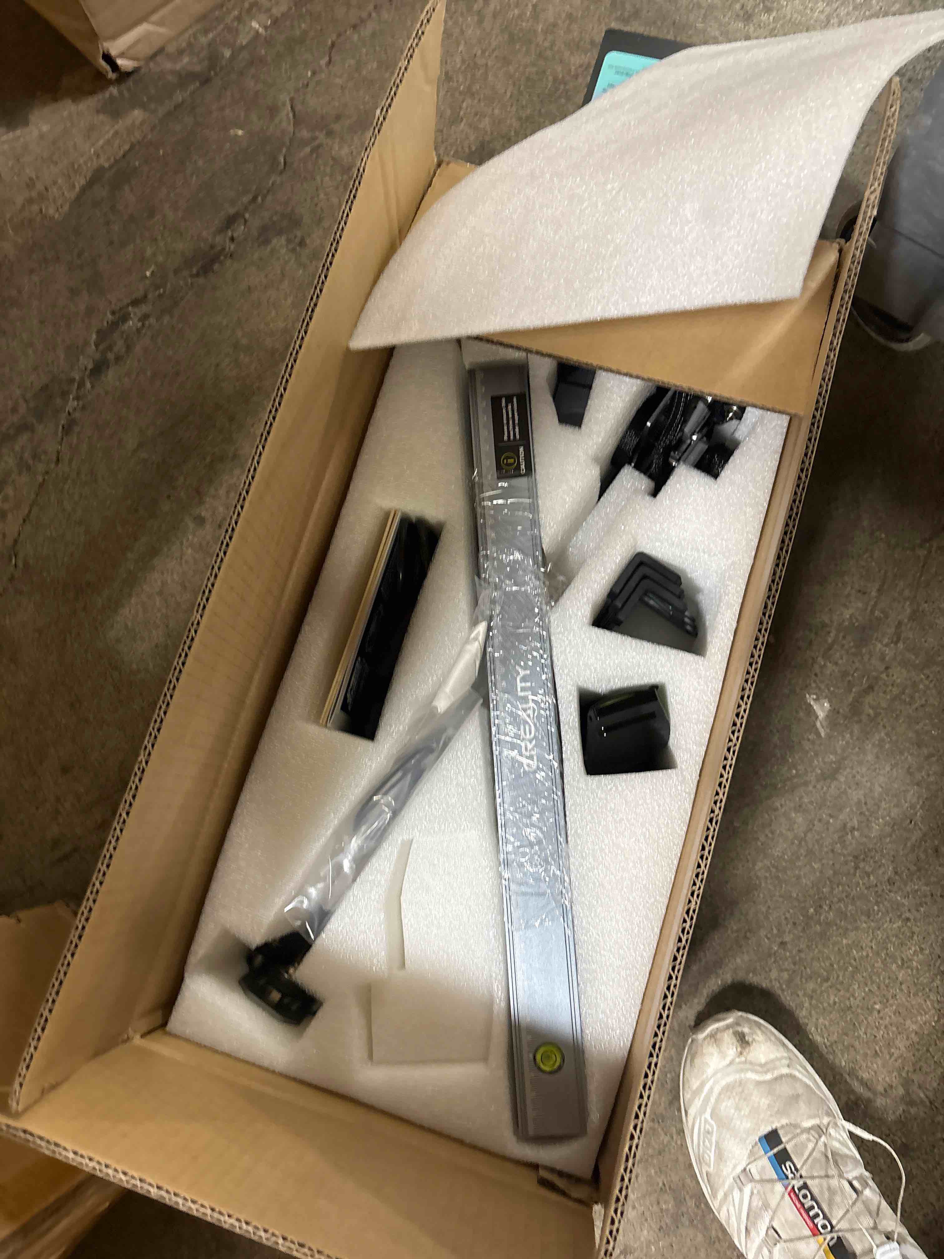 https://s3.amazonaws.com/lotting-images-prod/phillipi/PPE2331596_1756833623117.jpeg