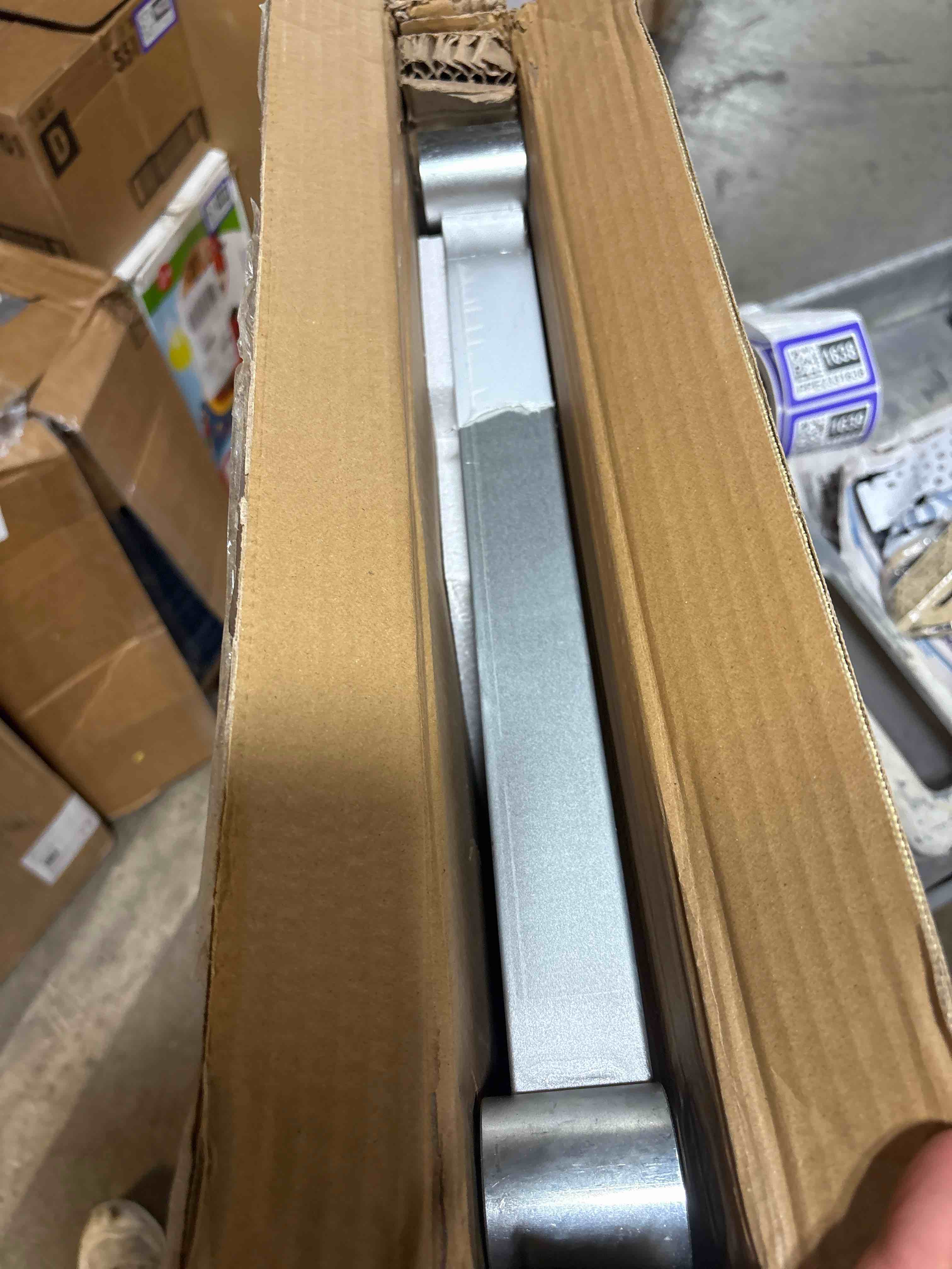 https://s3.amazonaws.com/lotting-images-prod/phillipi/PPE2331638_1756841322927.jpeg