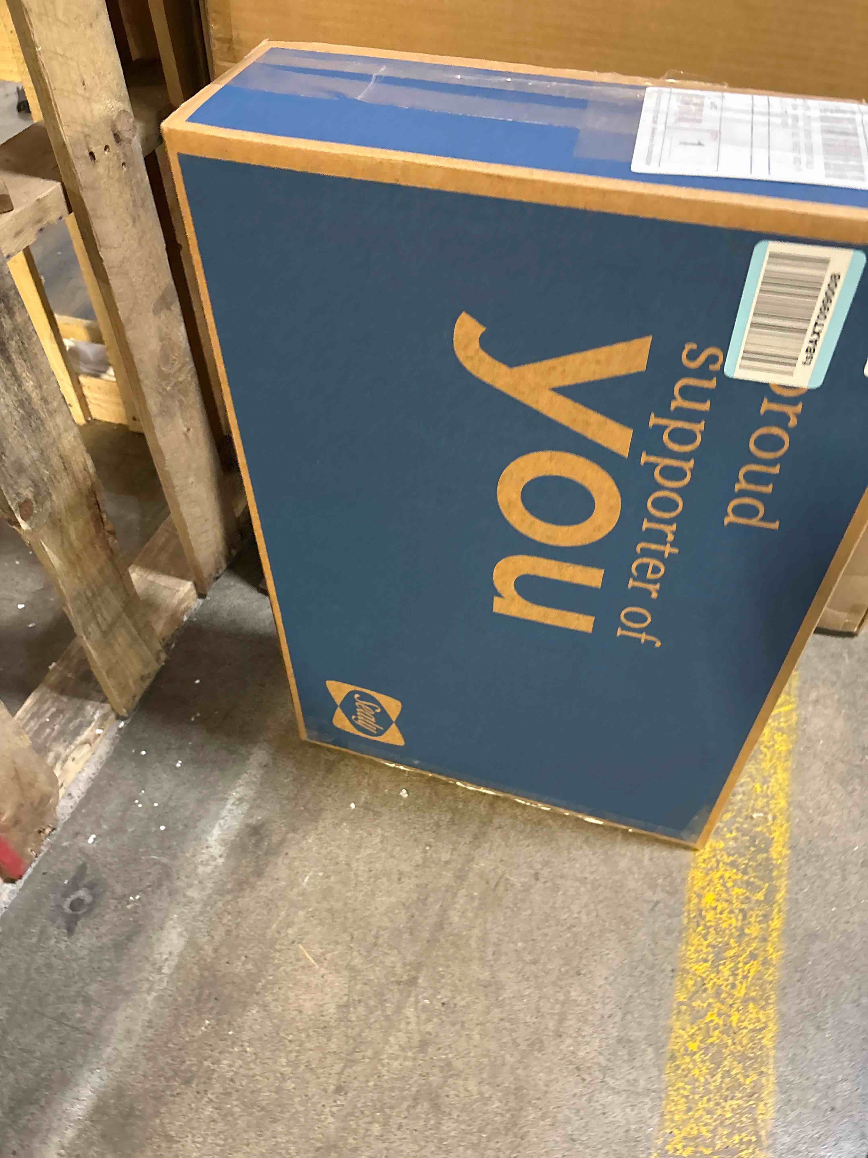 https://s3.amazonaws.com/lotting-images-prod/phillipi/PPE2331639_1756841489293.jpeg