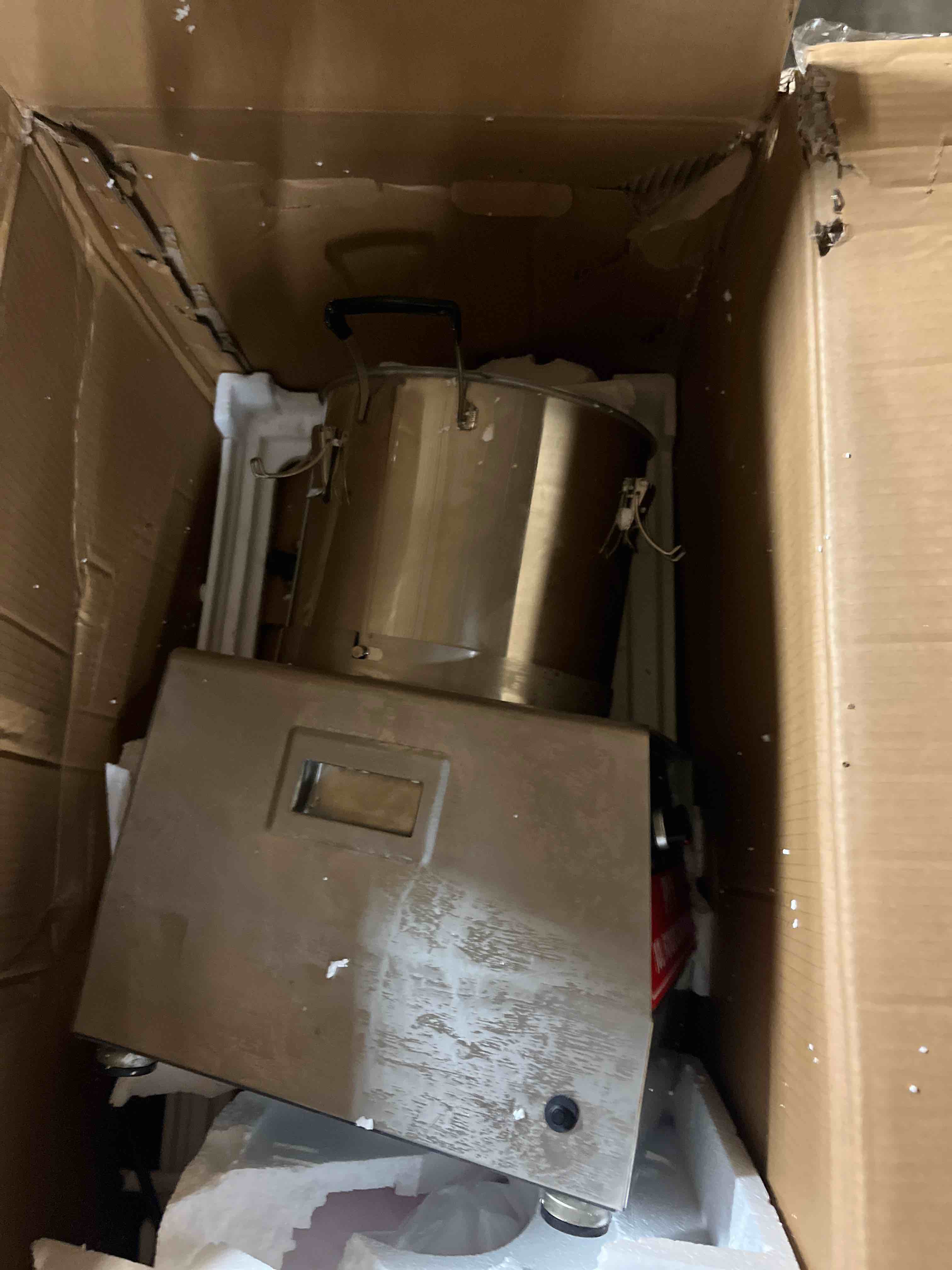 https://s3.amazonaws.com/lotting-images-prod/phillipi/PPE2331694_1757093657246.jpeg