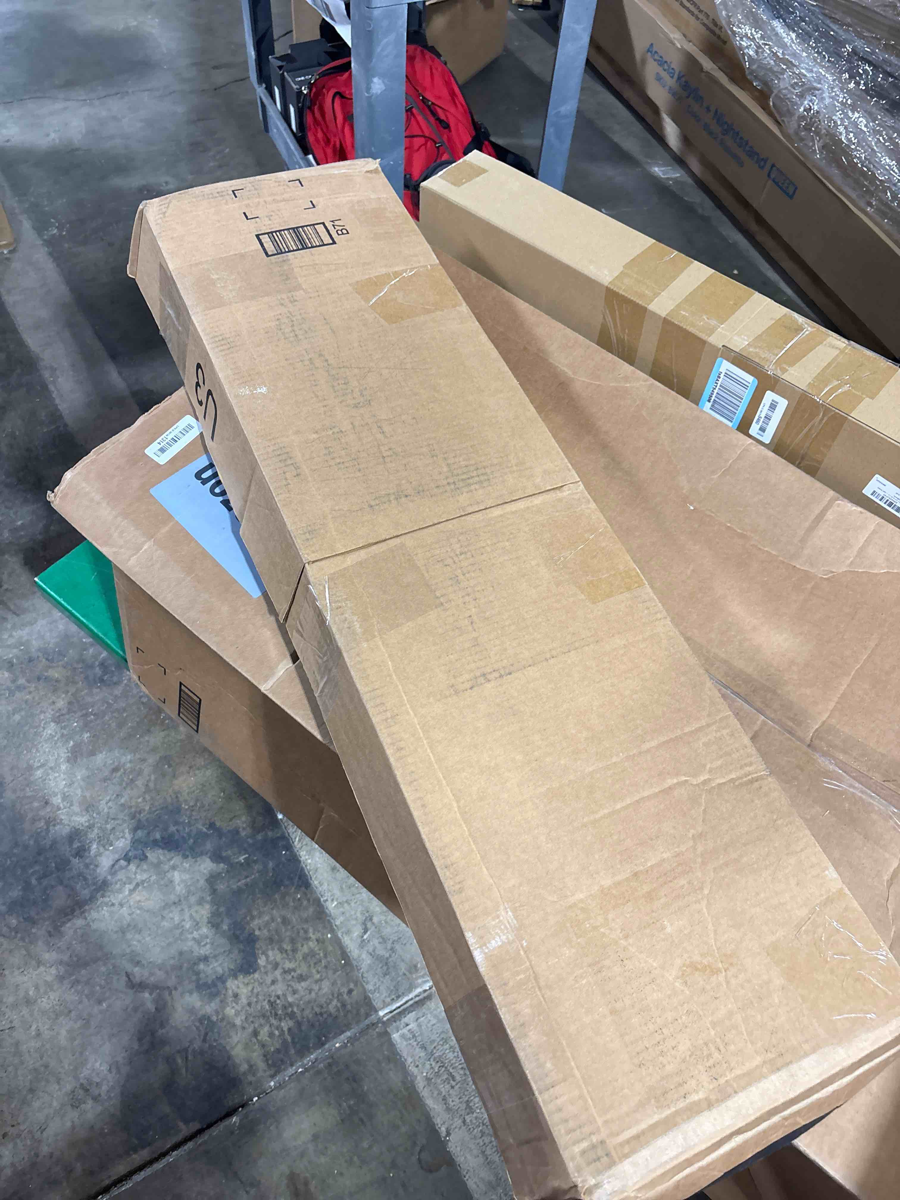 https://s3.amazonaws.com/lotting-images-prod/phillipi/PPE2331724_1757429981017.jpeg