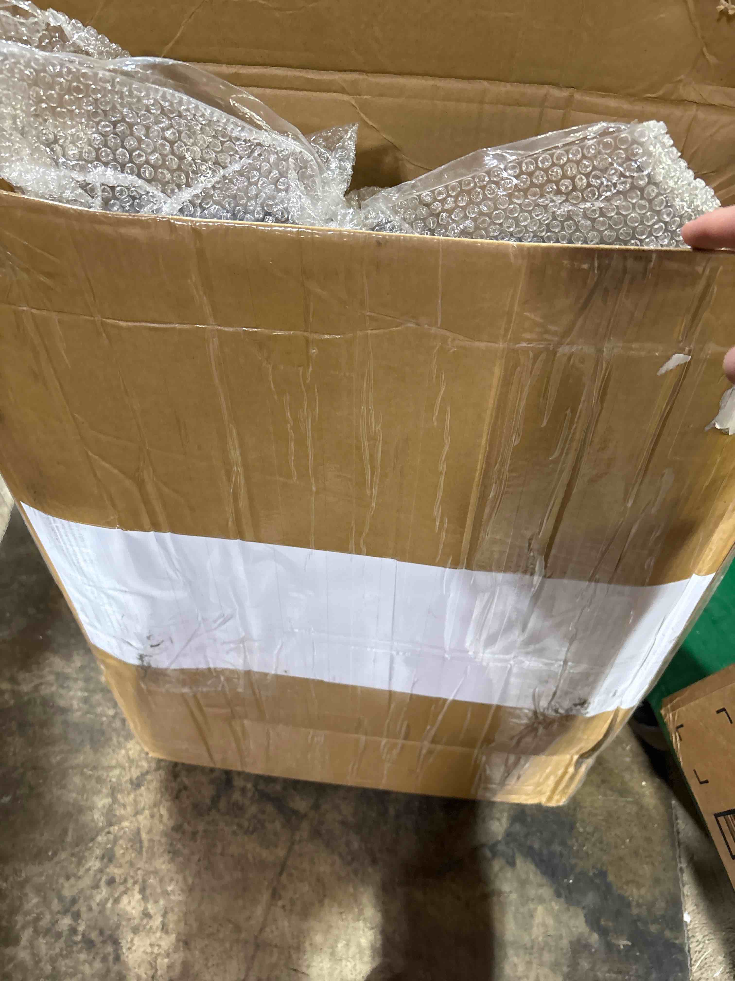 https://s3.amazonaws.com/lotting-images-prod/phillipi/PPE2331727_1757430638119.jpeg