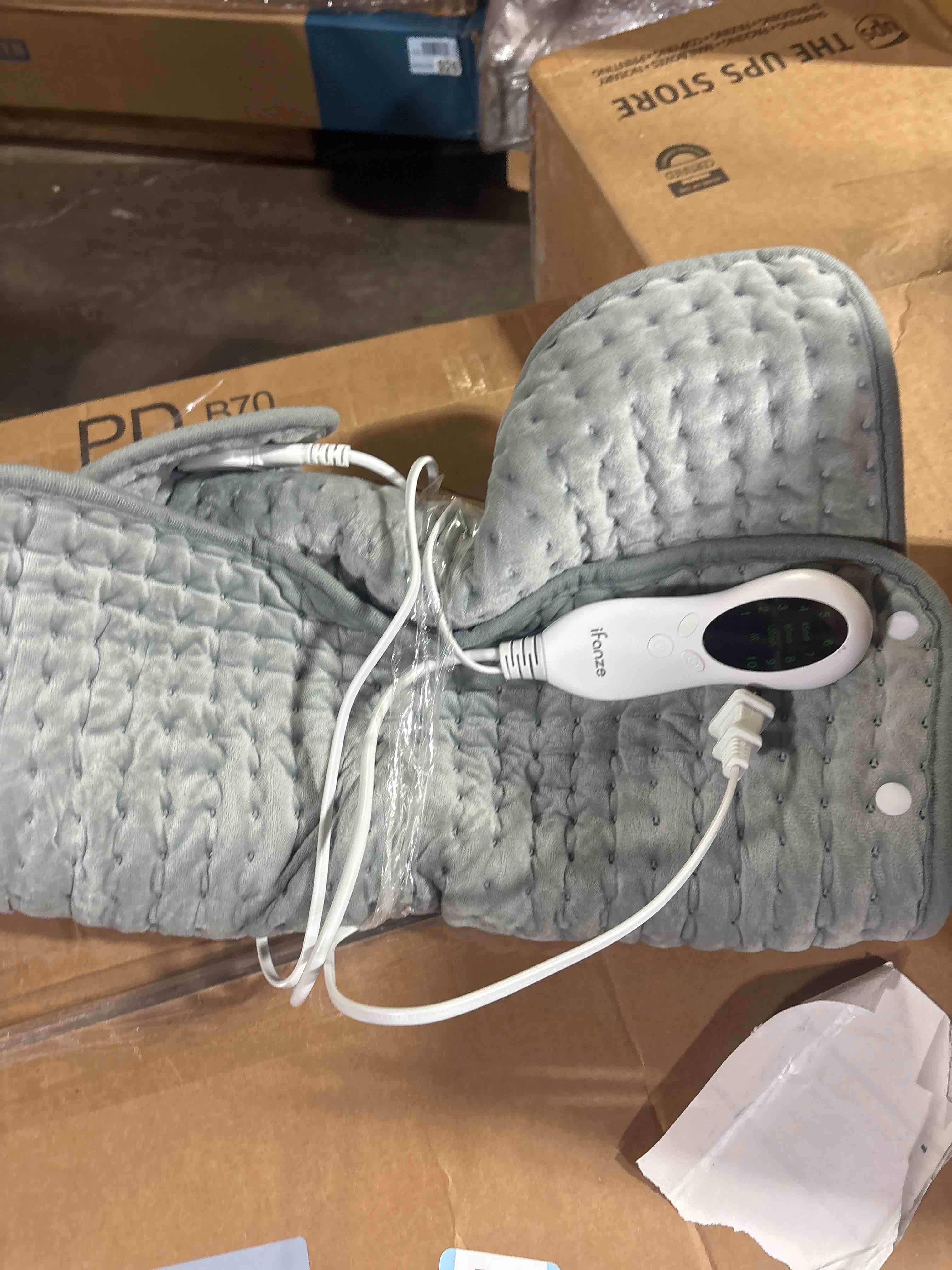 https://s3.amazonaws.com/lotting-images-prod/phillipi/PPE2331735_1757432152095.jpeg