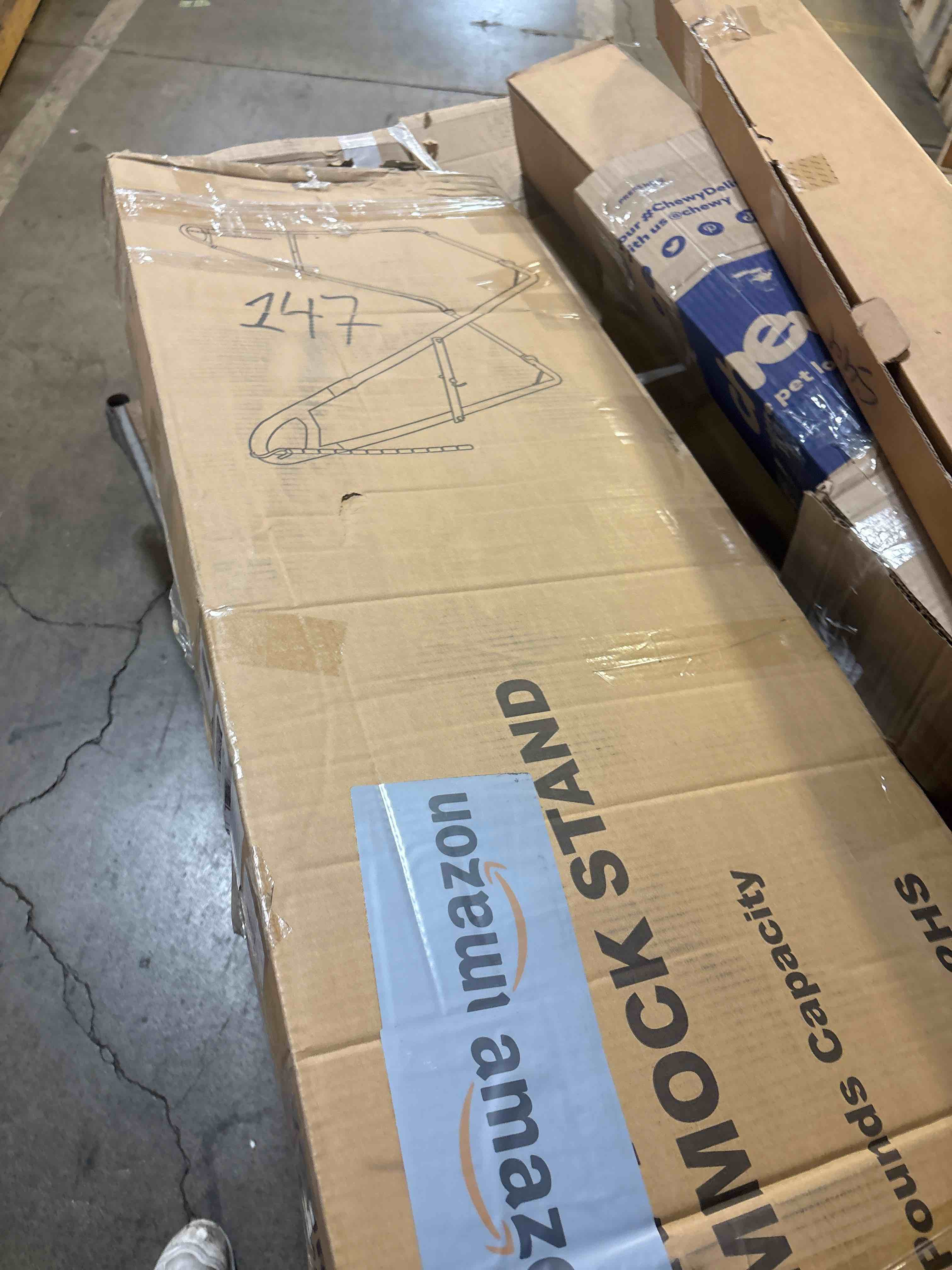 https://s3.amazonaws.com/lotting-images-prod/phillipi/PPE2331840_1758133851245.jpeg