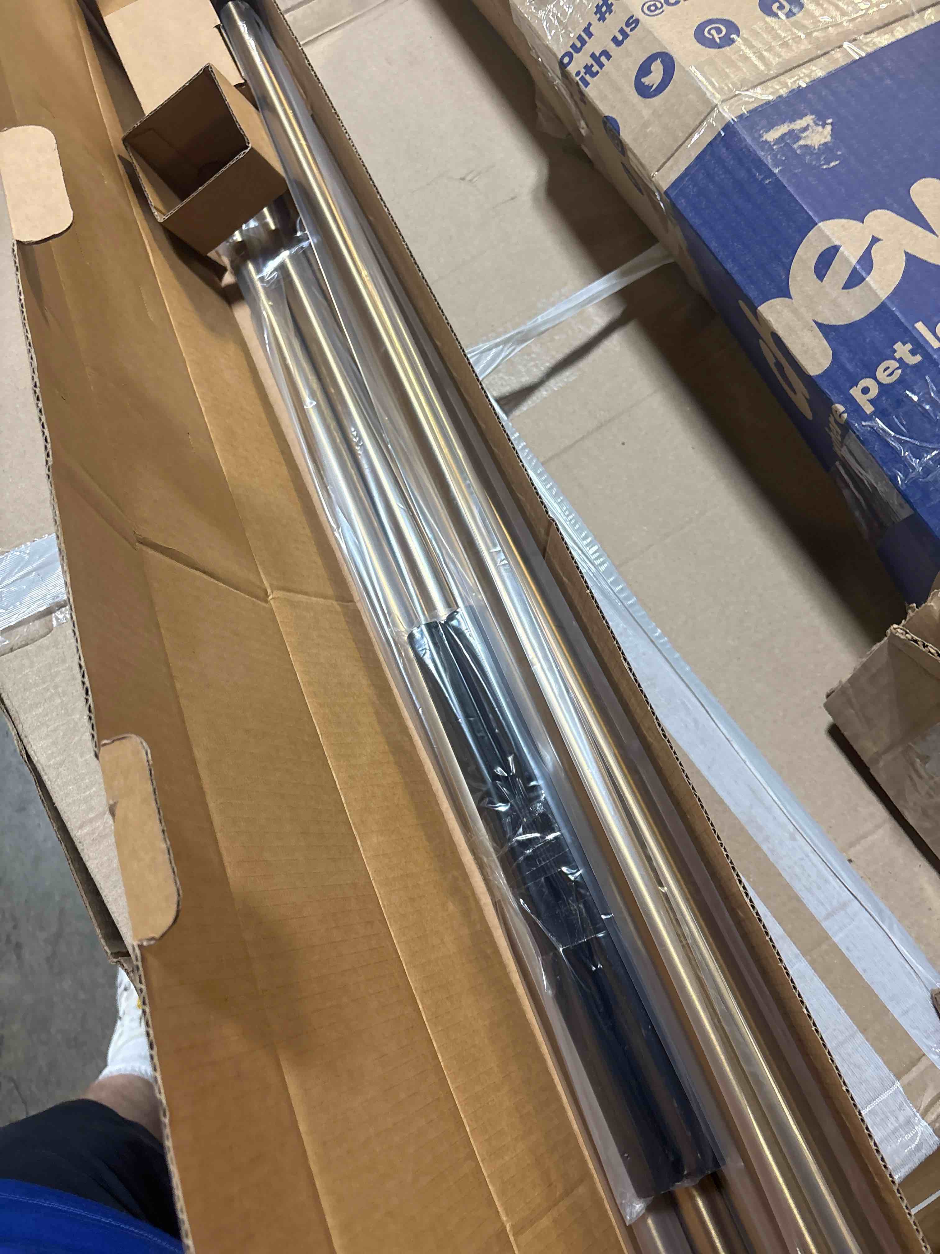 https://s3.amazonaws.com/lotting-images-prod/phillipi/PPE2331841_1758134016200.jpeg