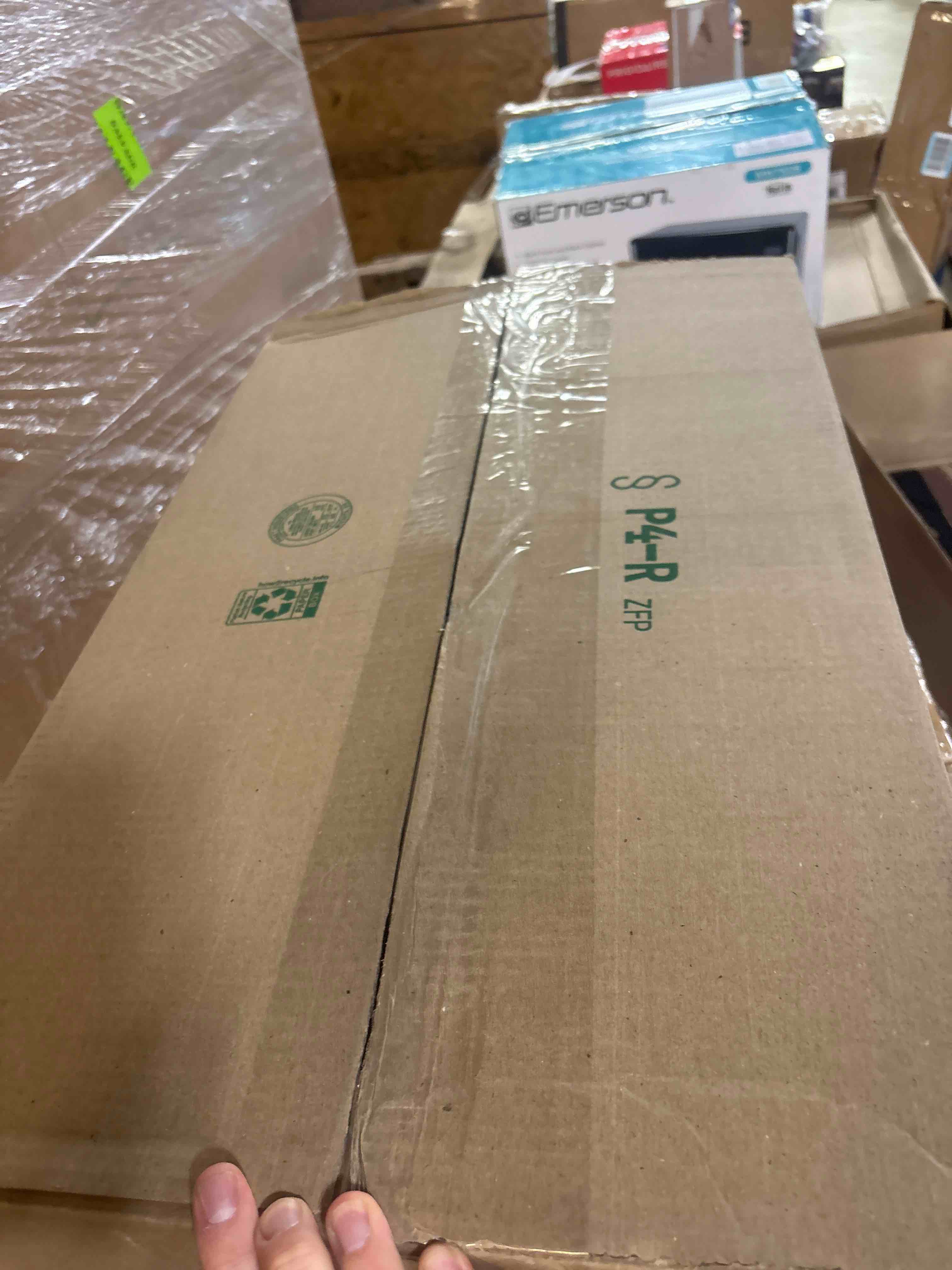 https://s3.amazonaws.com/lotting-images-prod/phillipi/PPE2331847_1758135779159.jpeg
