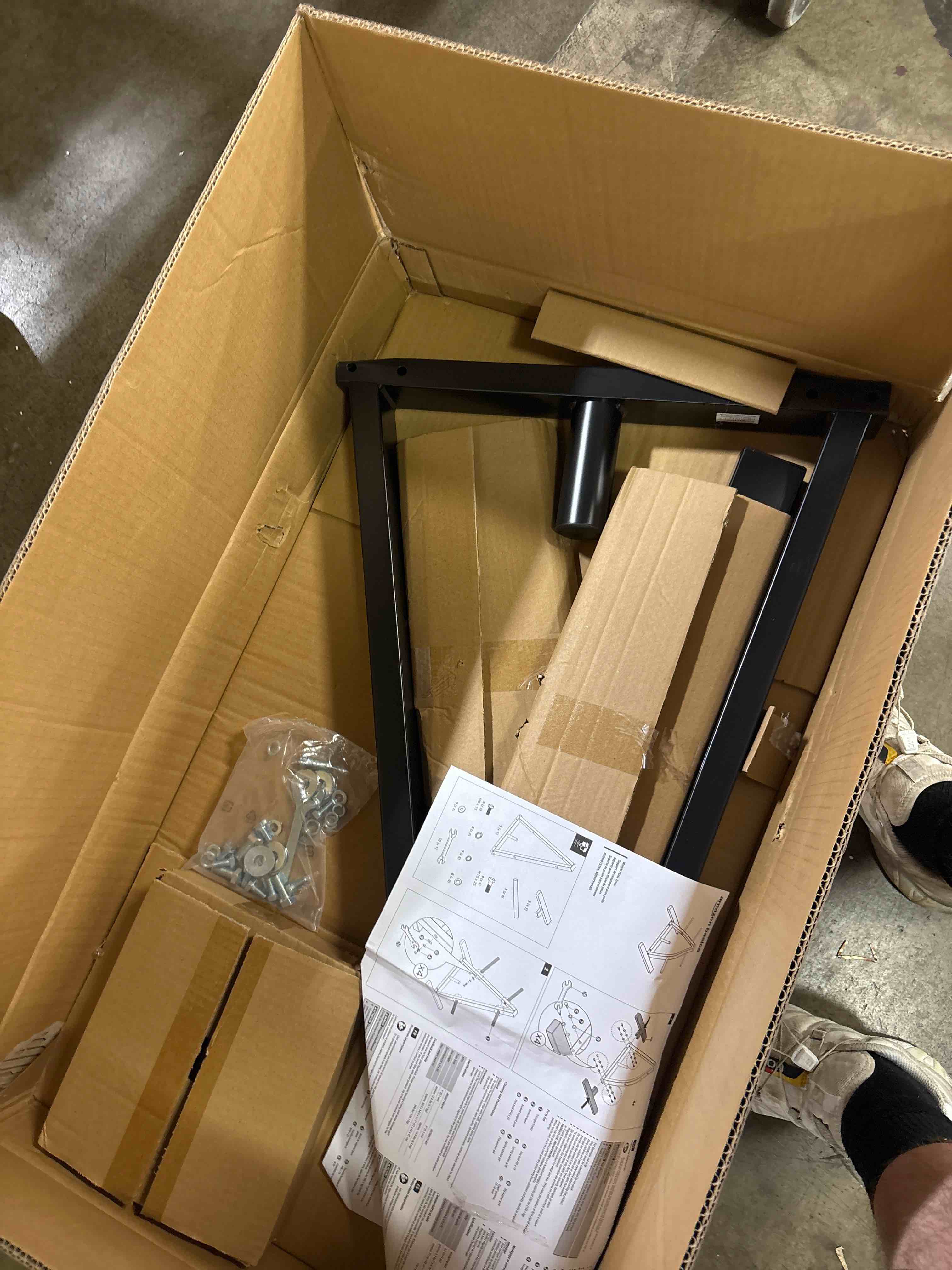 https://s3.amazonaws.com/lotting-images-prod/phillipi/PPE2331907_1758552830456.jpeg