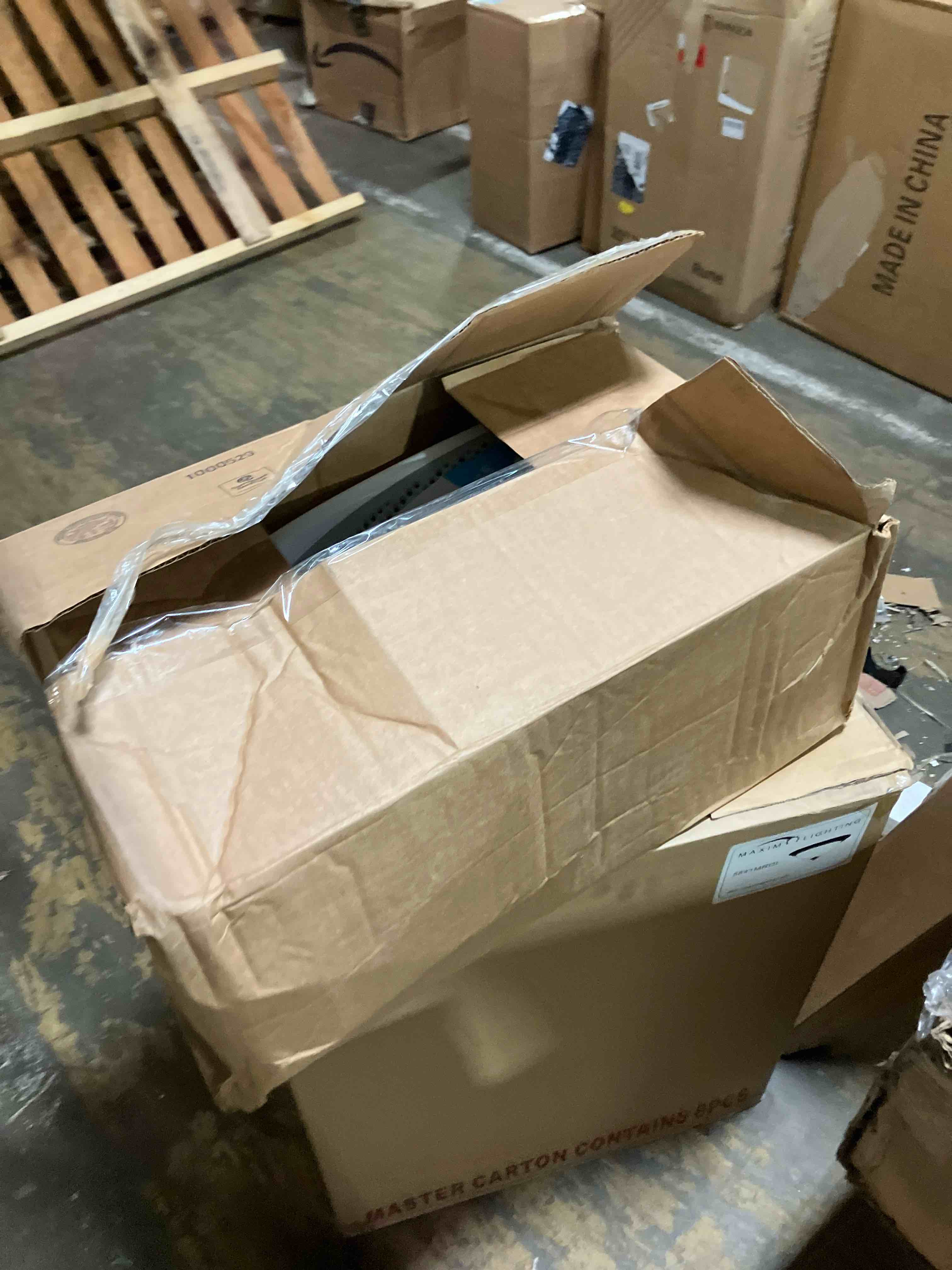https://s3.amazonaws.com/lotting-images-prod/phillipi/PPE2332163_1746026589751.jpeg