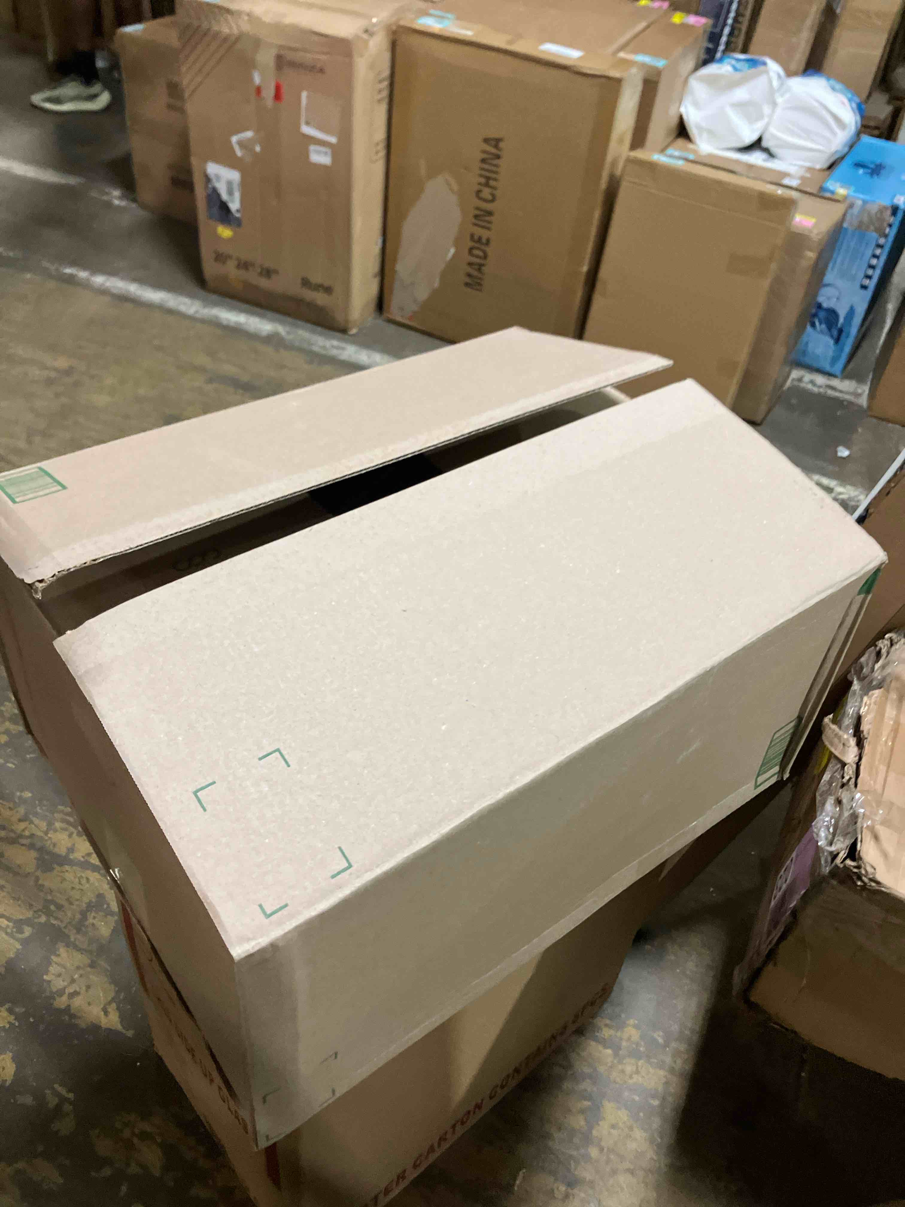 https://s3.amazonaws.com/lotting-images-prod/phillipi/PPE2332167_1746025417293.jpeg