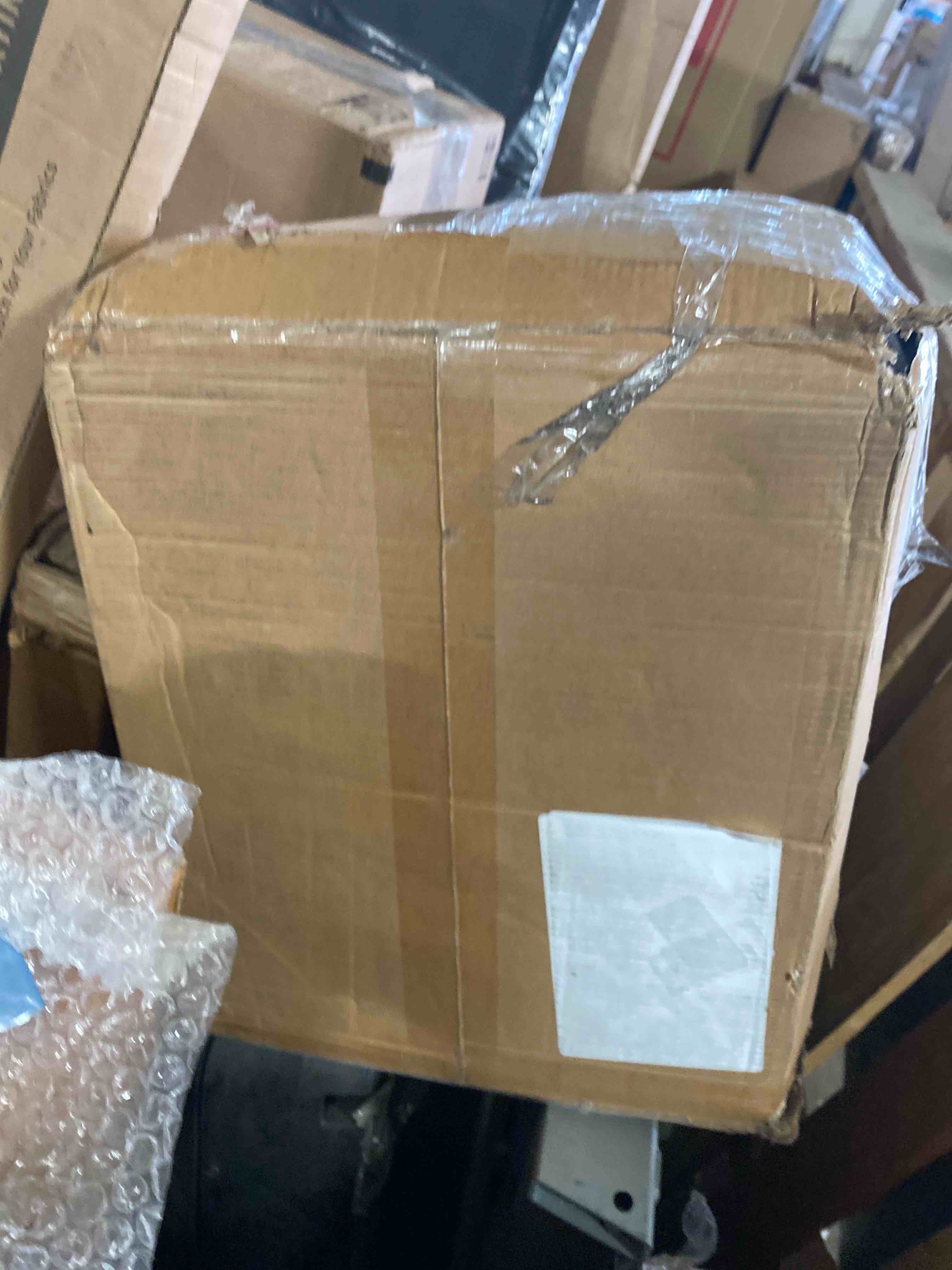 https://s3.amazonaws.com/lotting-images-prod/phillipi/PPE2332277_1746047347381.jpeg
