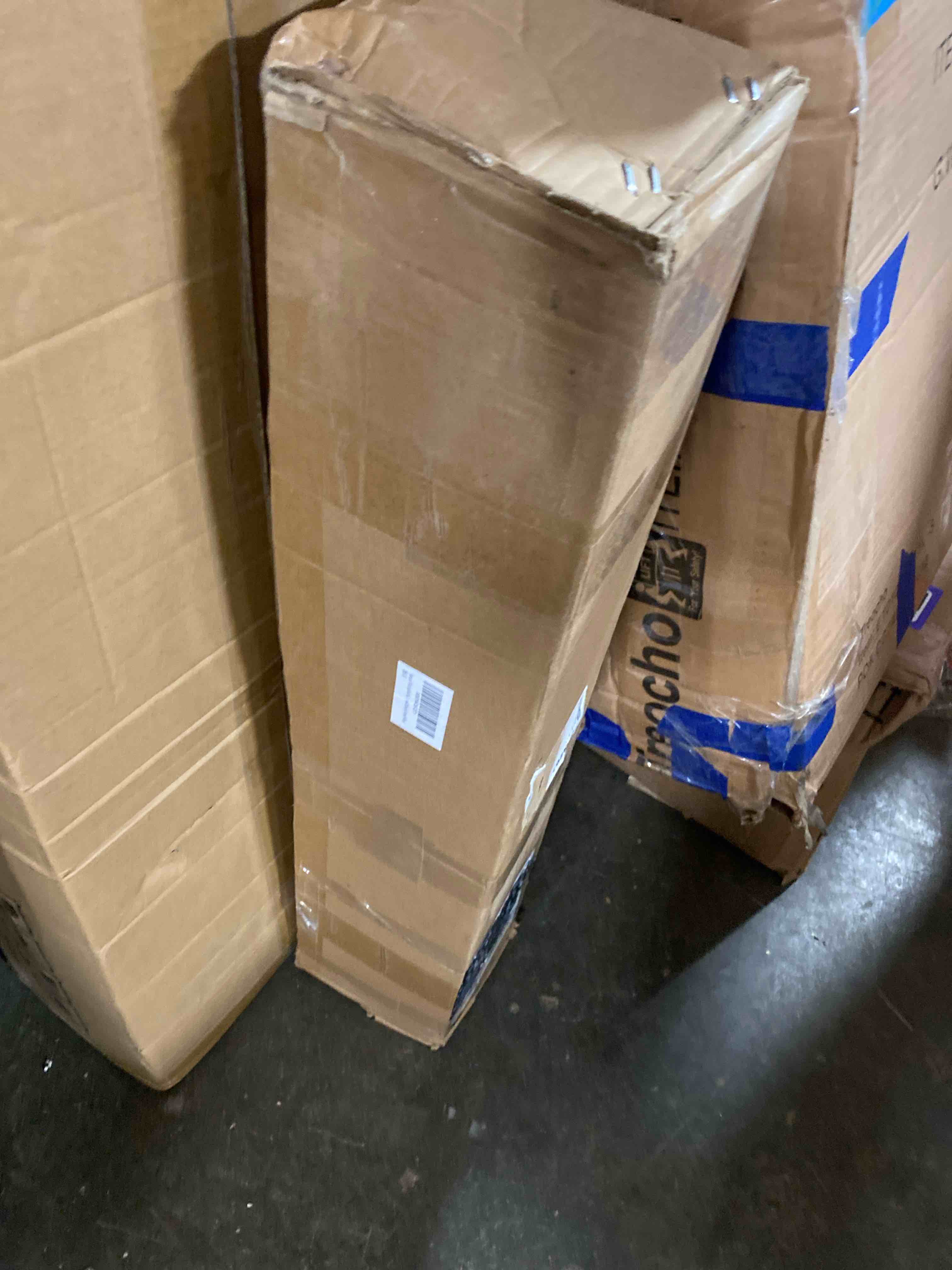 https://s3.amazonaws.com/lotting-images-prod/phillipi/PPE2332291_1746049513922.jpeg