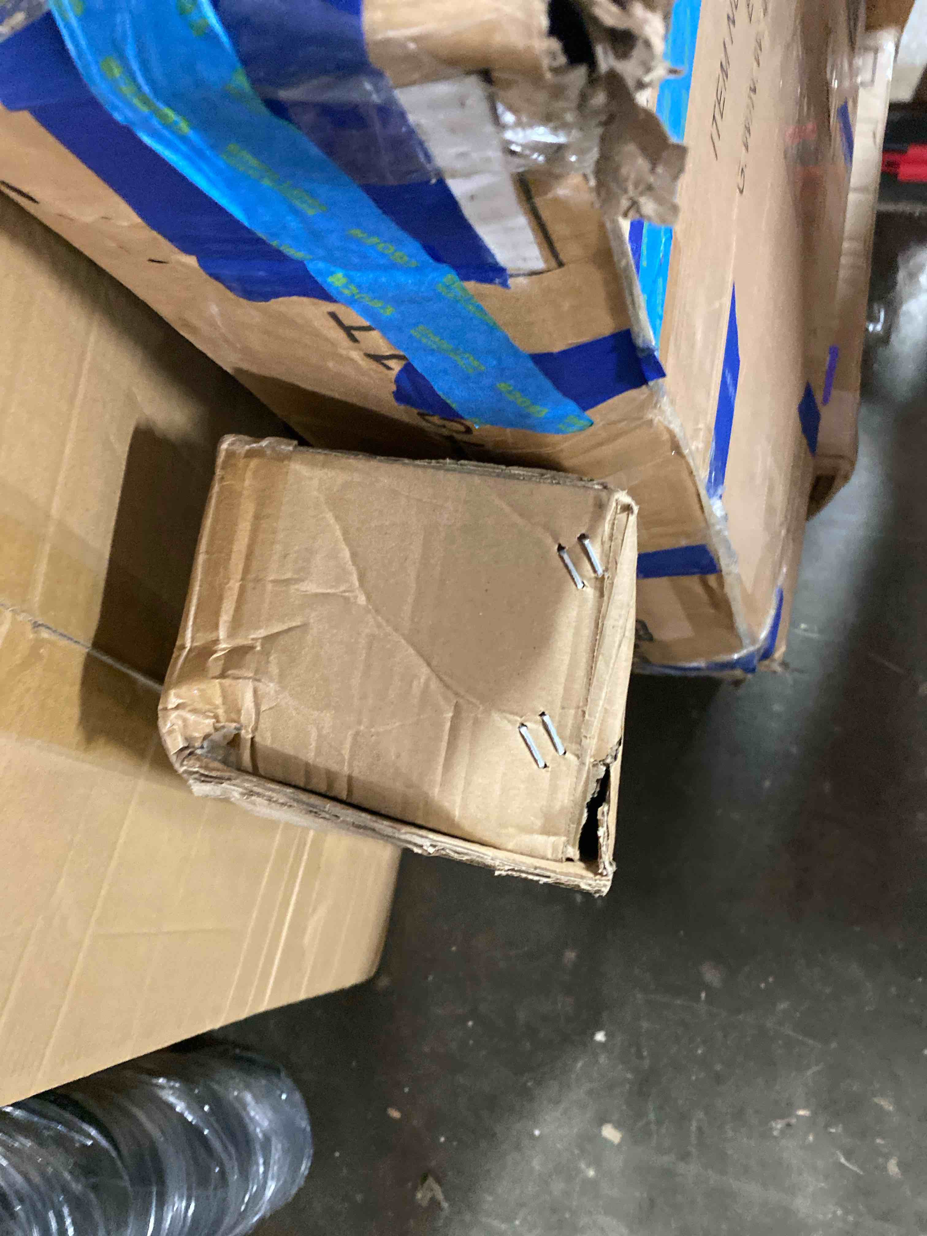 https://s3.amazonaws.com/lotting-images-prod/phillipi/PPE2332291_1746049515513.jpeg