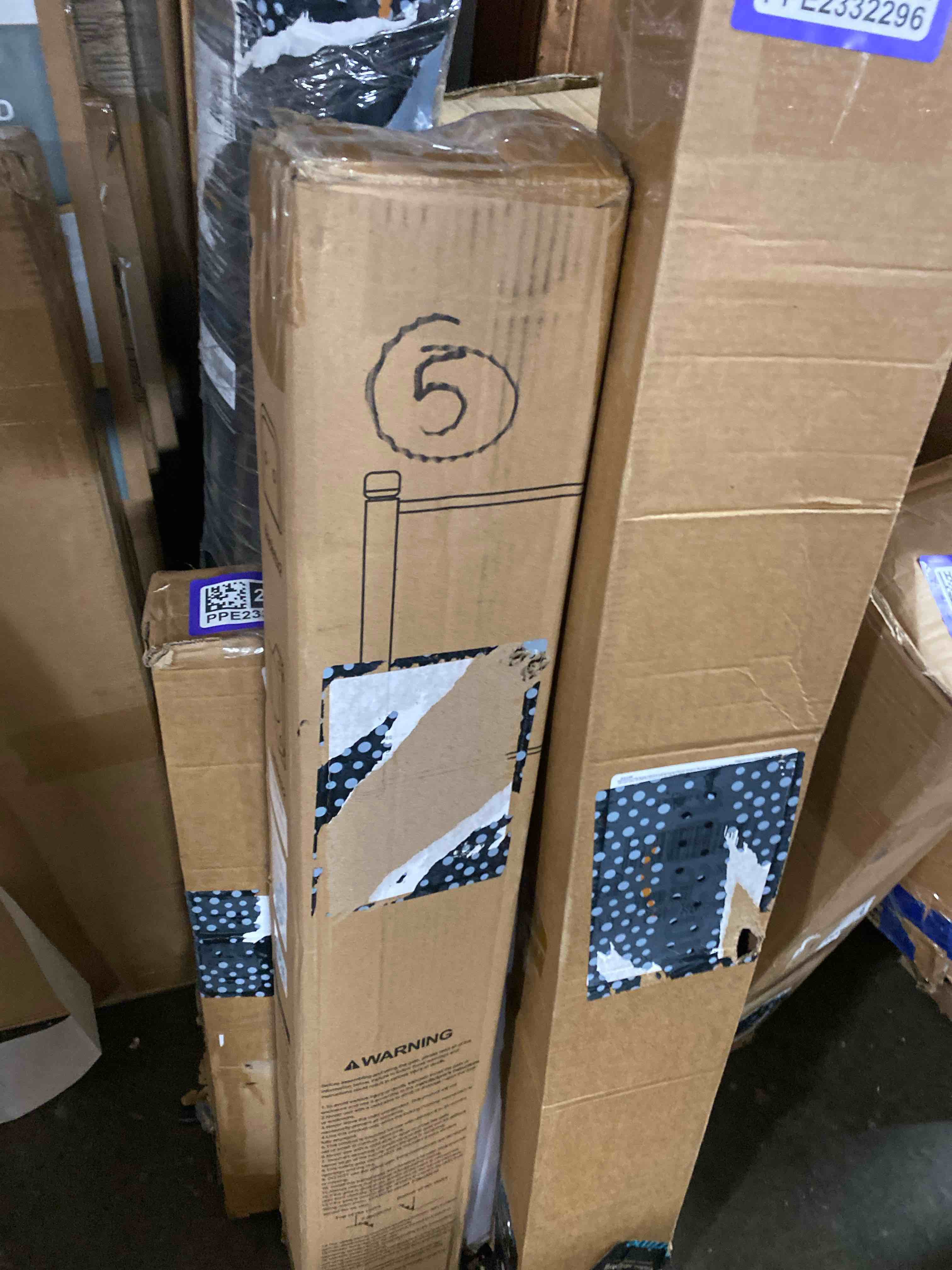 https://s3.amazonaws.com/lotting-images-prod/phillipi/PPE2332297_1746050066108.jpeg