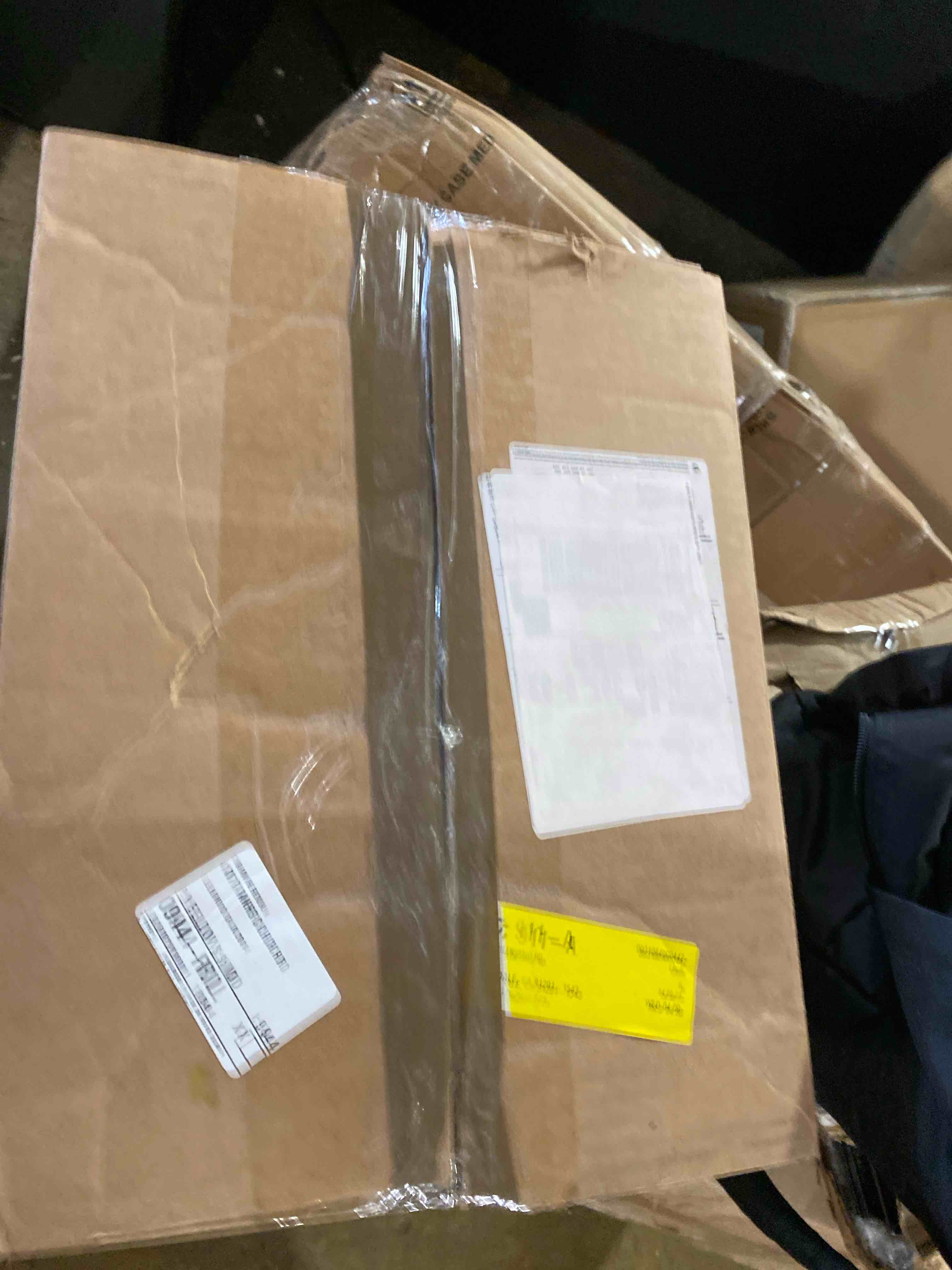 https://s3.amazonaws.com/lotting-images-prod/phillipi/PPE2332325_1746036217577.jpeg