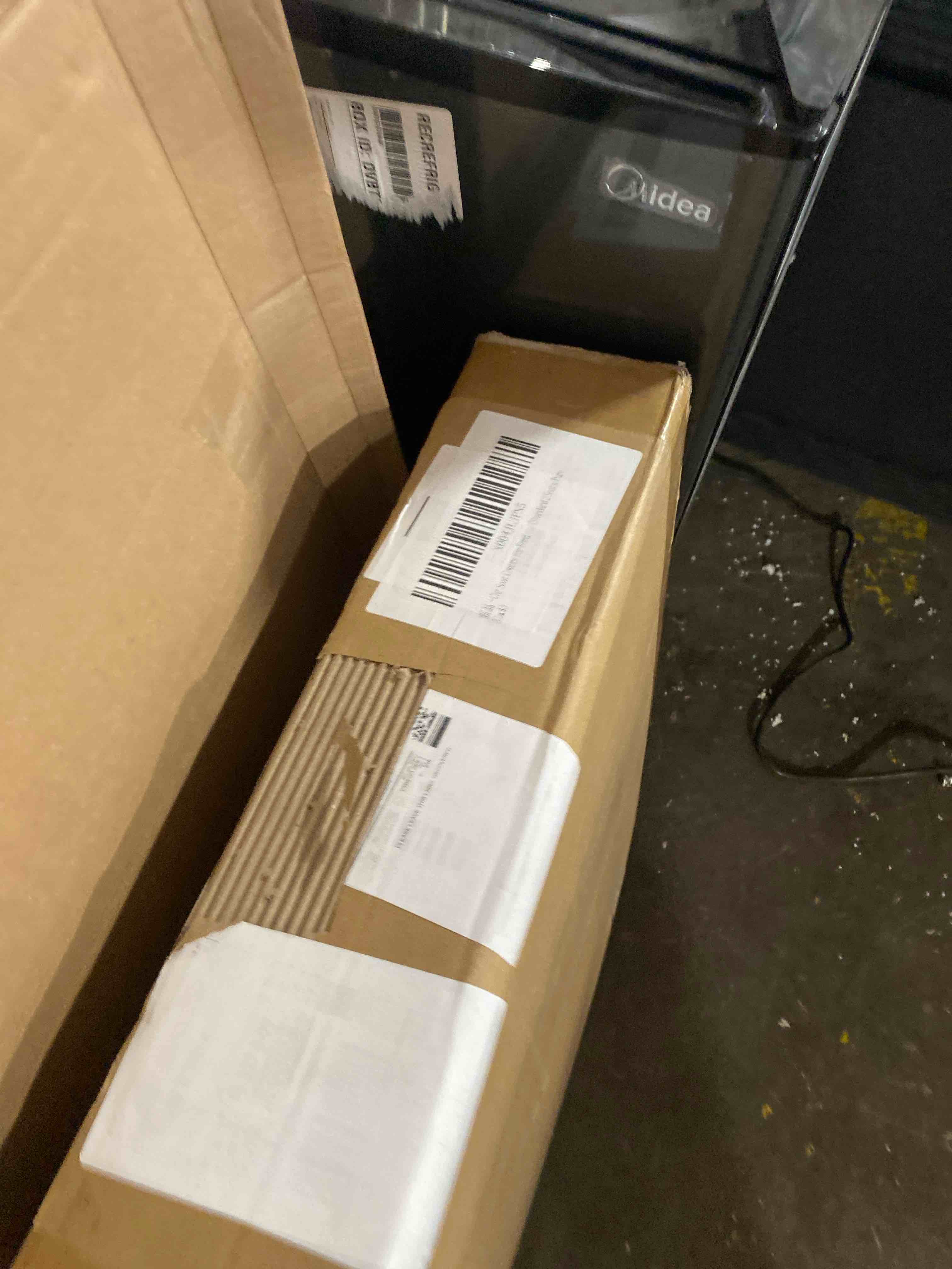 https://s3.amazonaws.com/lotting-images-prod/phillipi/PPE2332346_1746038694238.jpeg