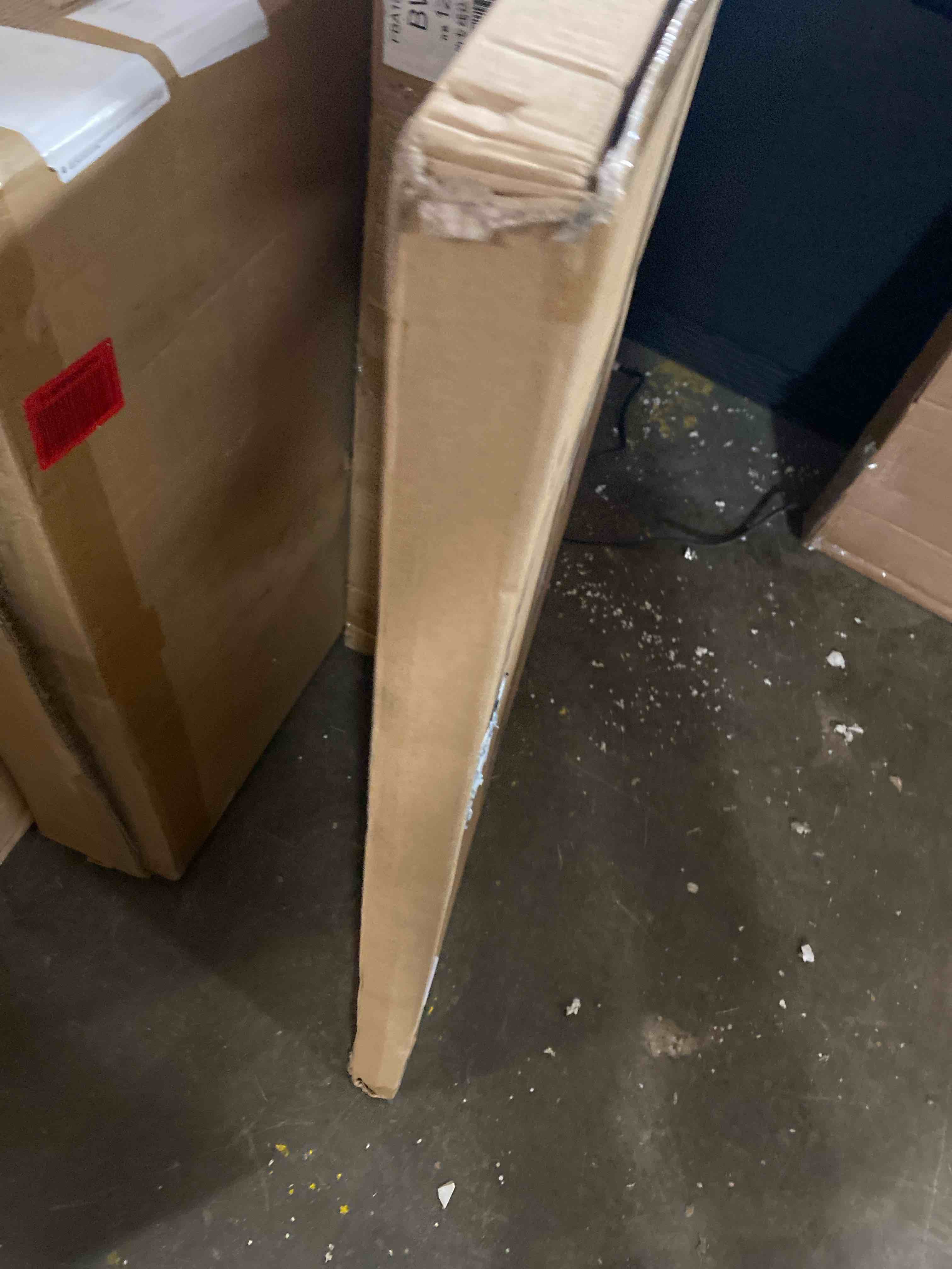 https://s3.amazonaws.com/lotting-images-prod/phillipi/PPE2332348_1746038842397.jpeg