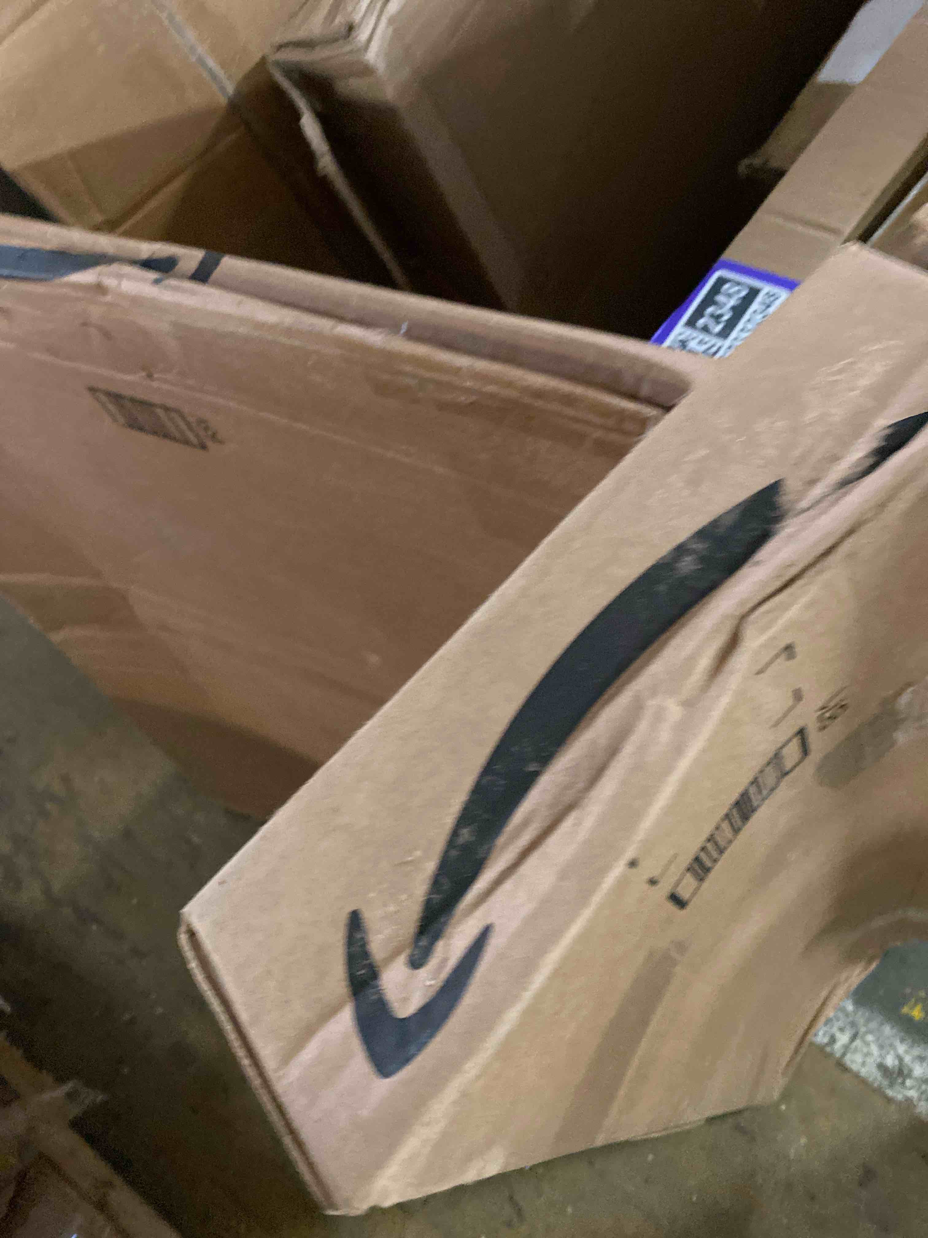 https://s3.amazonaws.com/lotting-images-prod/phillipi/PPE2332364_1746041146033.jpeg