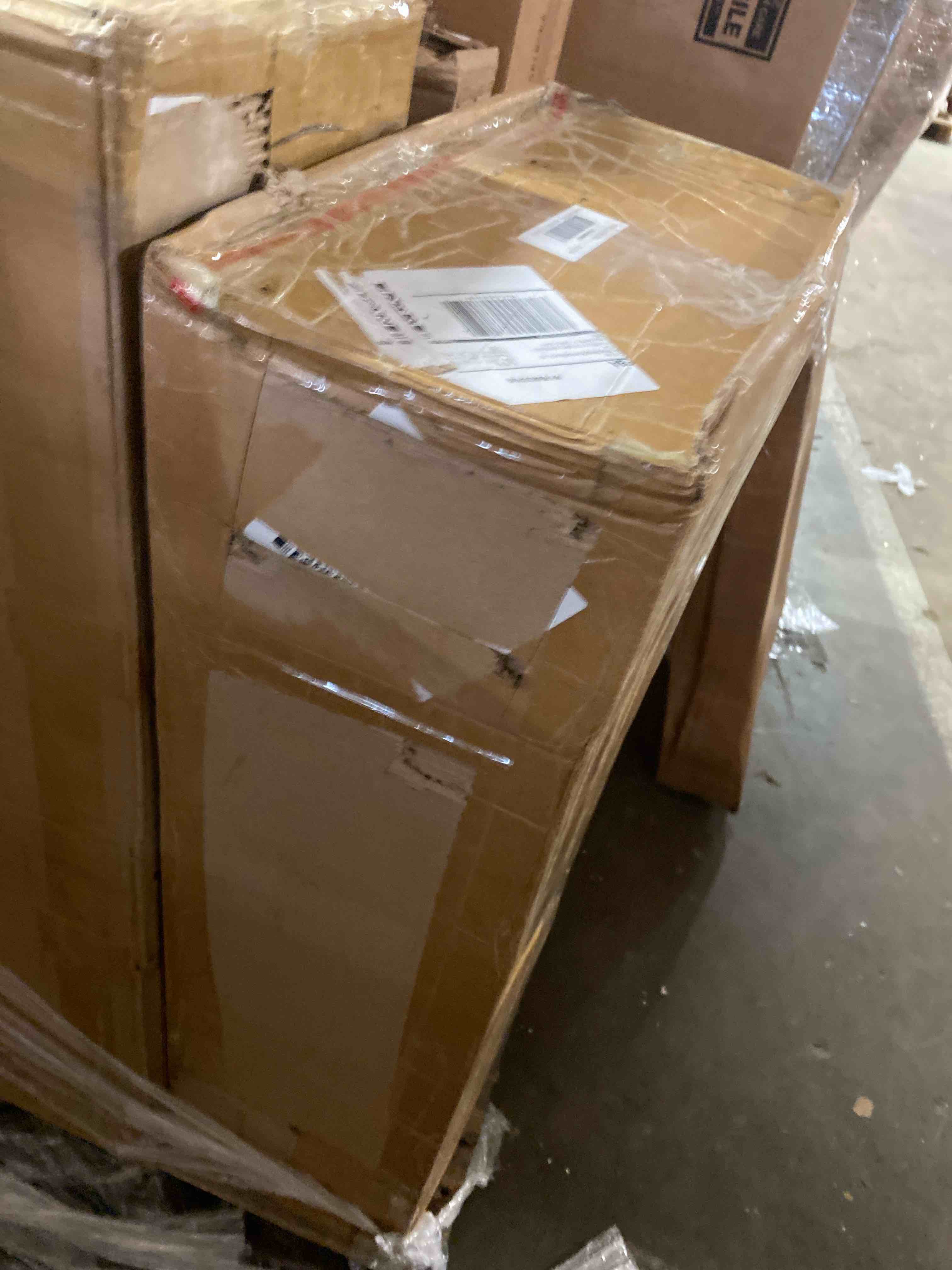 https://s3.amazonaws.com/lotting-images-prod/phillipi/PPE2332365_1746041231518.jpeg