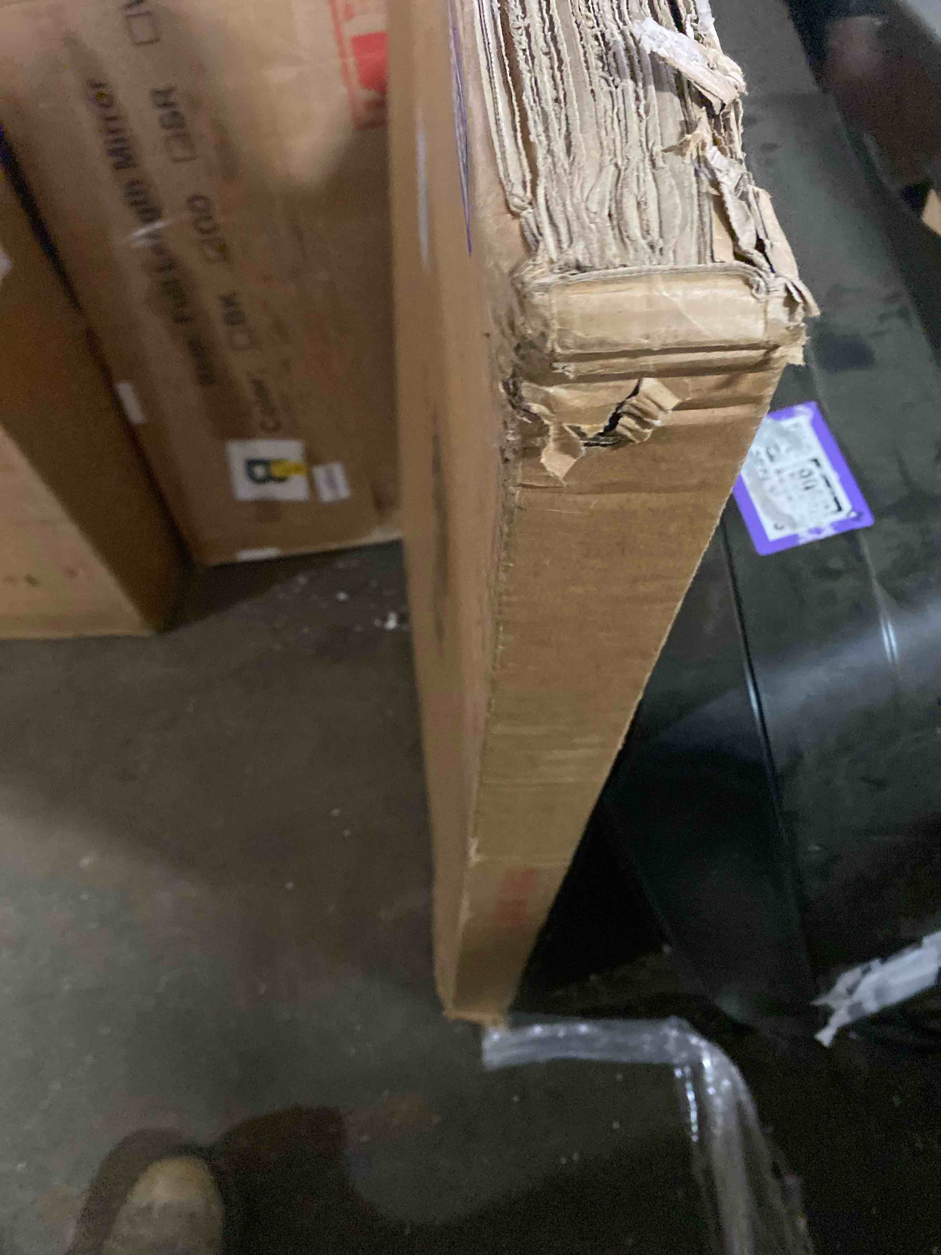 https://s3.amazonaws.com/lotting-images-prod/phillipi/PPE2332369_1746041840065.jpeg