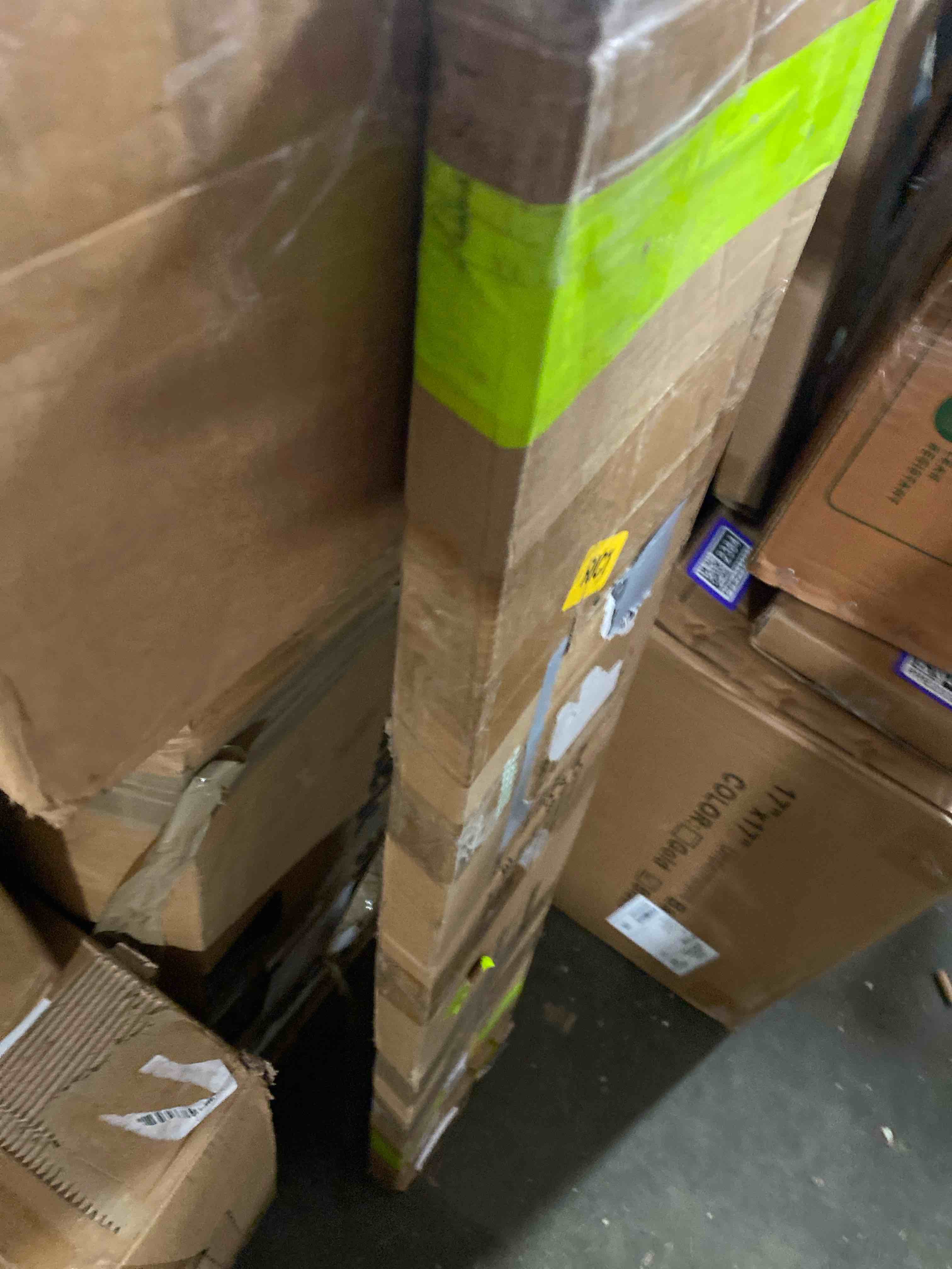 https://s3.amazonaws.com/lotting-images-prod/phillipi/PPE2332393_1746044501056.jpeg