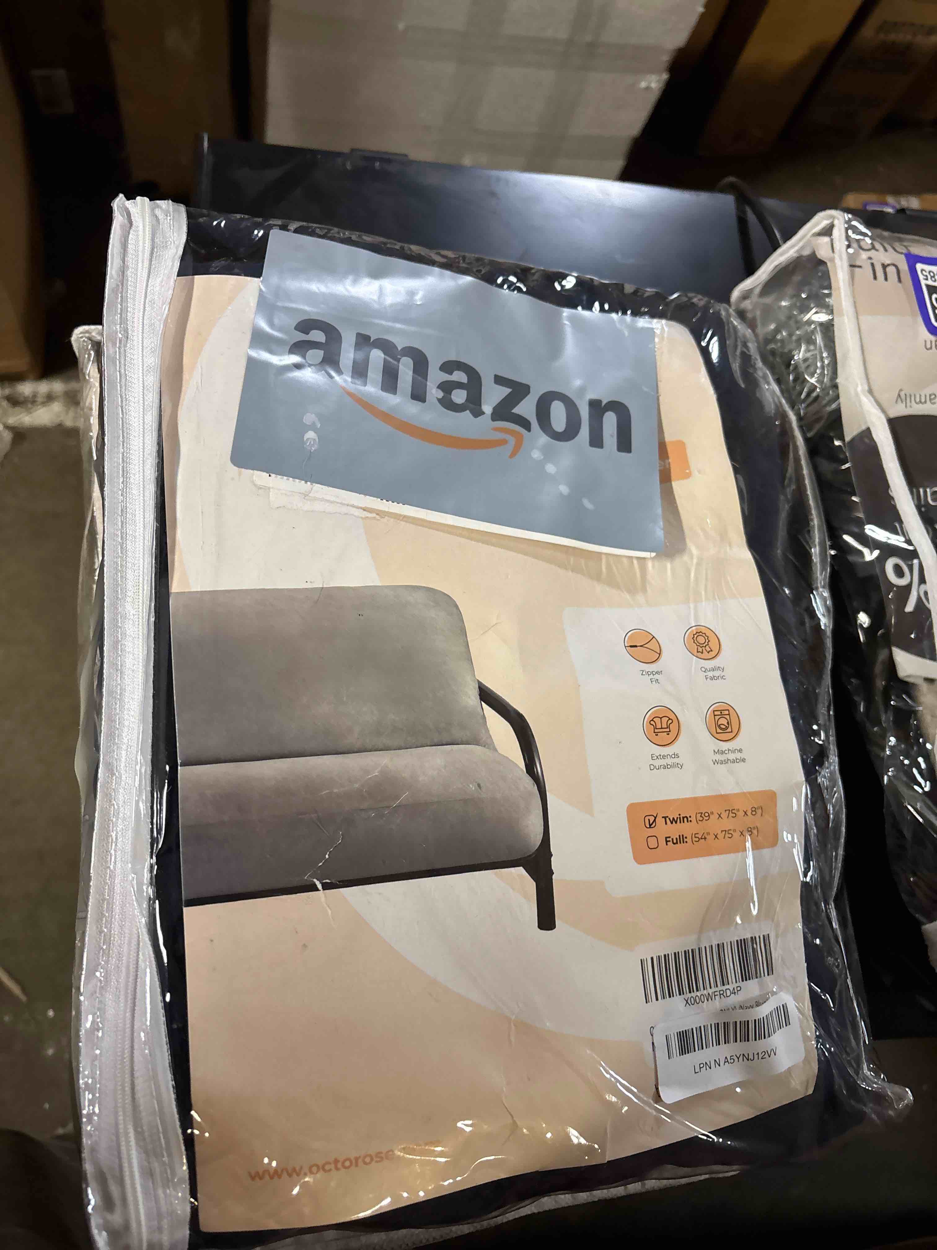 https://s3.amazonaws.com/lotting-images-prod/phillipi/PPE2332487_1746133478863.jpeg