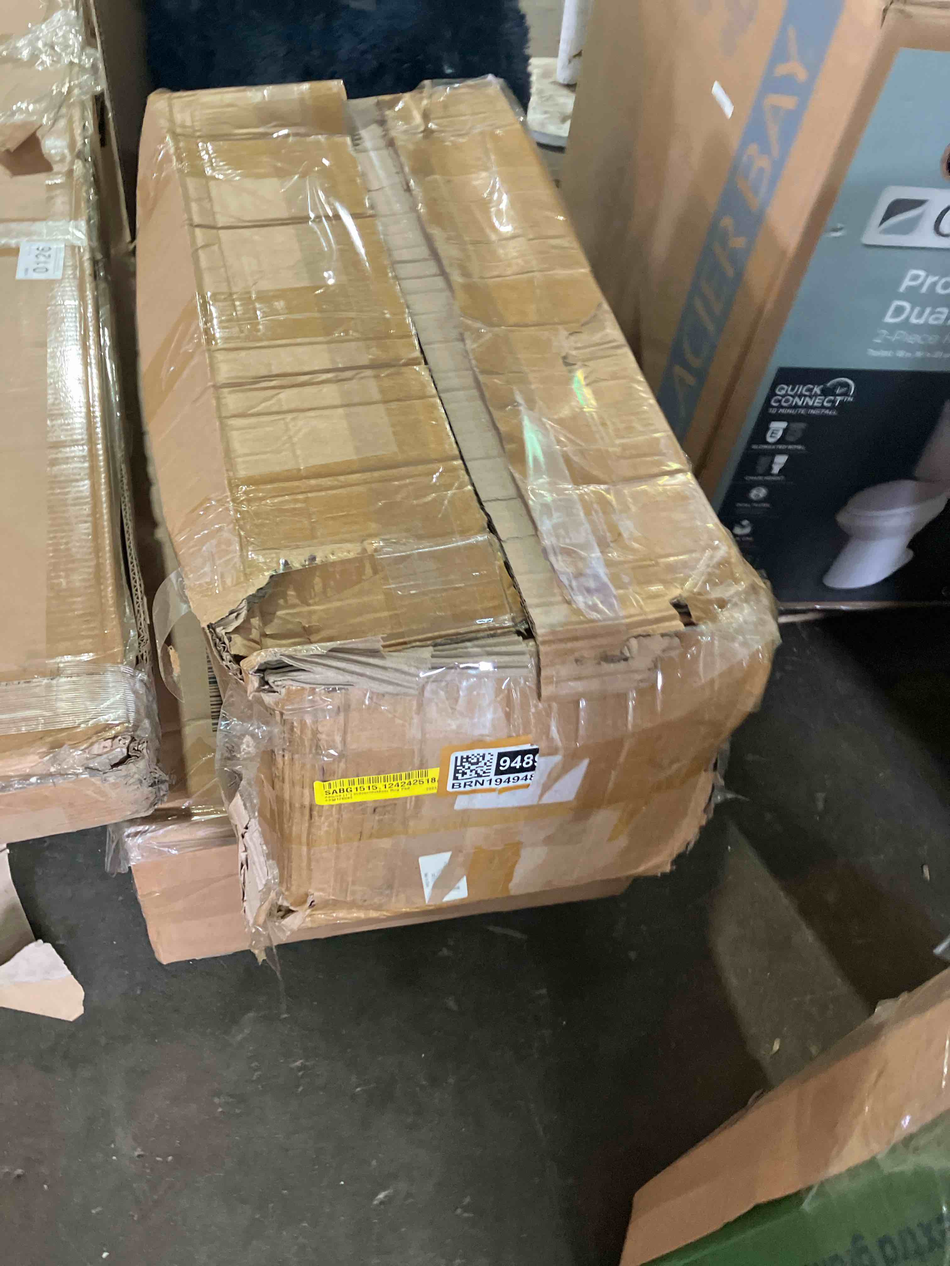 https://s3.amazonaws.com/lotting-images-prod/phillipi/PPE2332566_1746110300903.jpeg