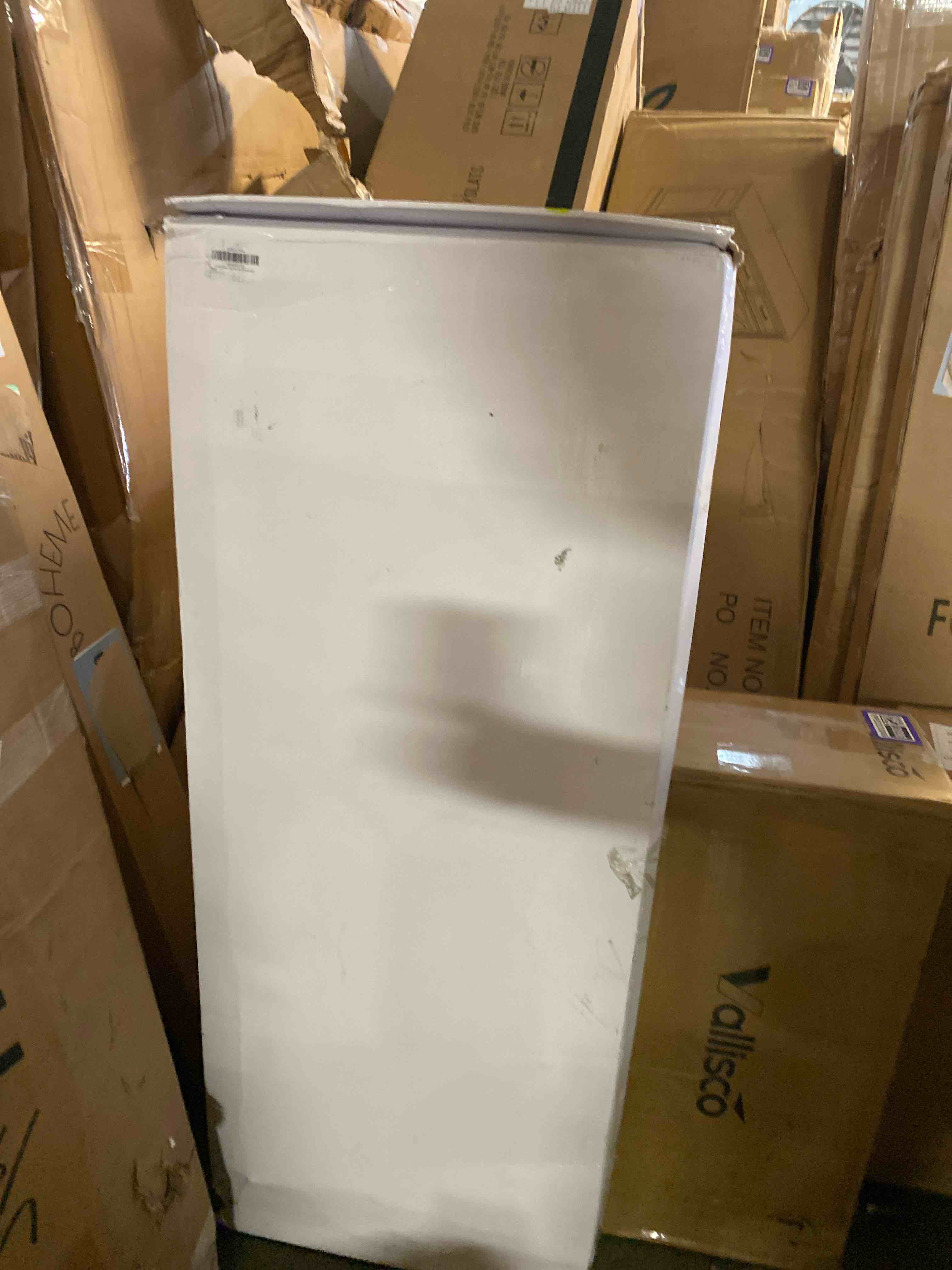 https://s3.amazonaws.com/lotting-images-prod/phillipi/PPE2332991_1746727066731.jpeg