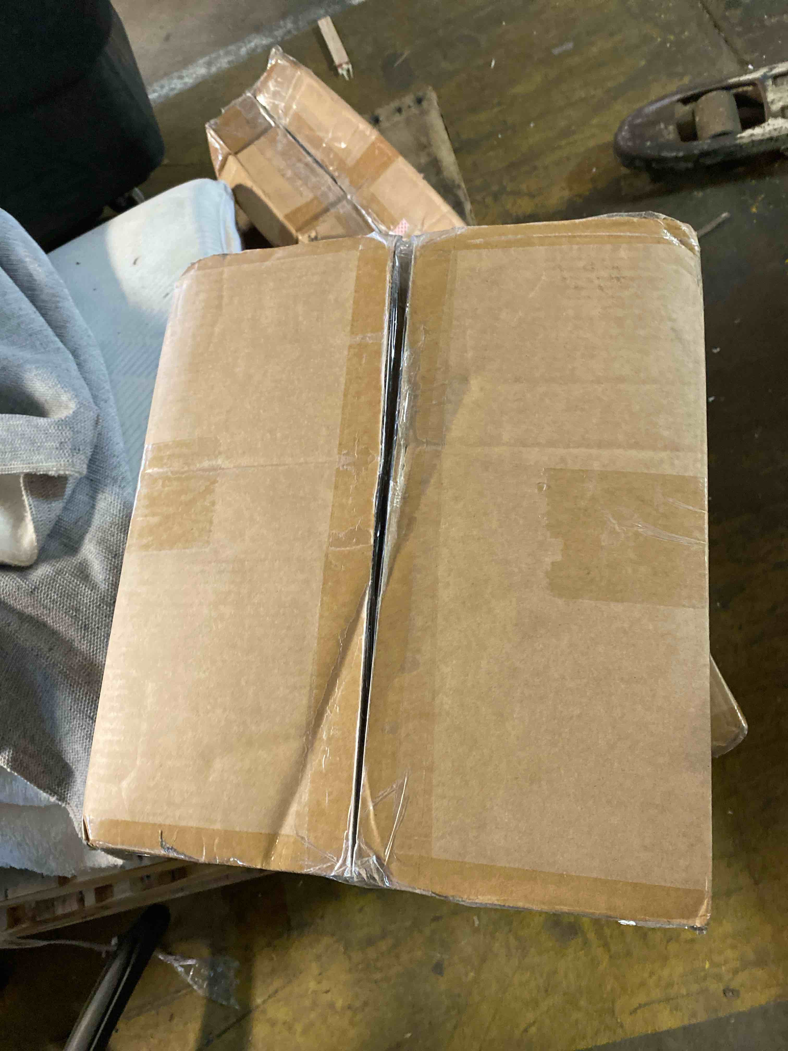 https://s3.amazonaws.com/lotting-images-prod/phillipi/PPE2332993_1746727330634.jpeg