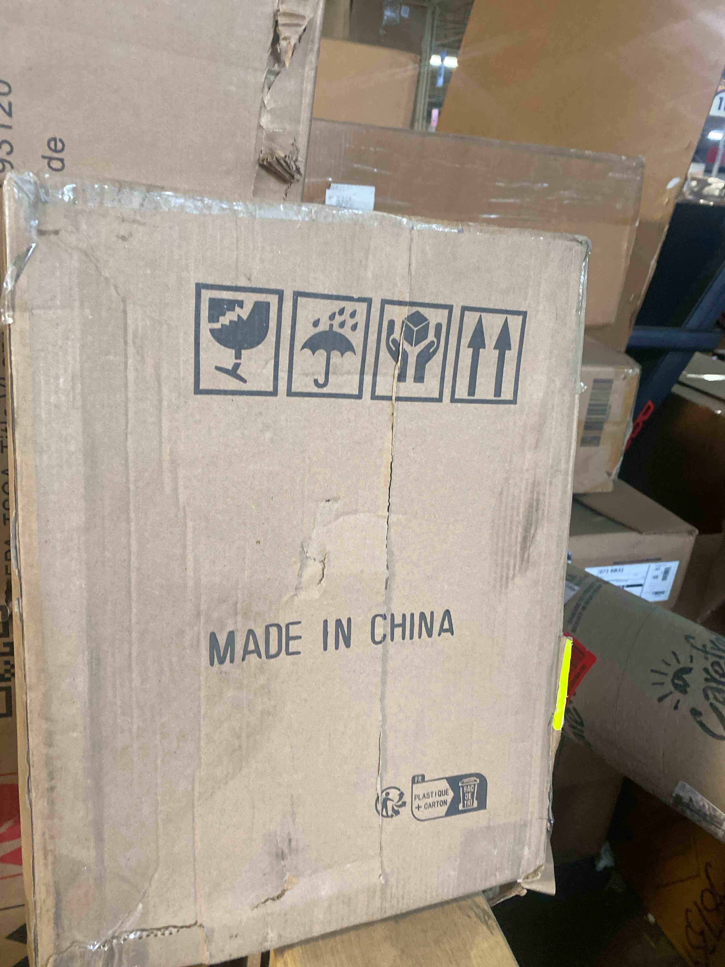 https://s3.amazonaws.com/lotting-images-prod/phillipi/PPE2333047_1746628554655.jpeg