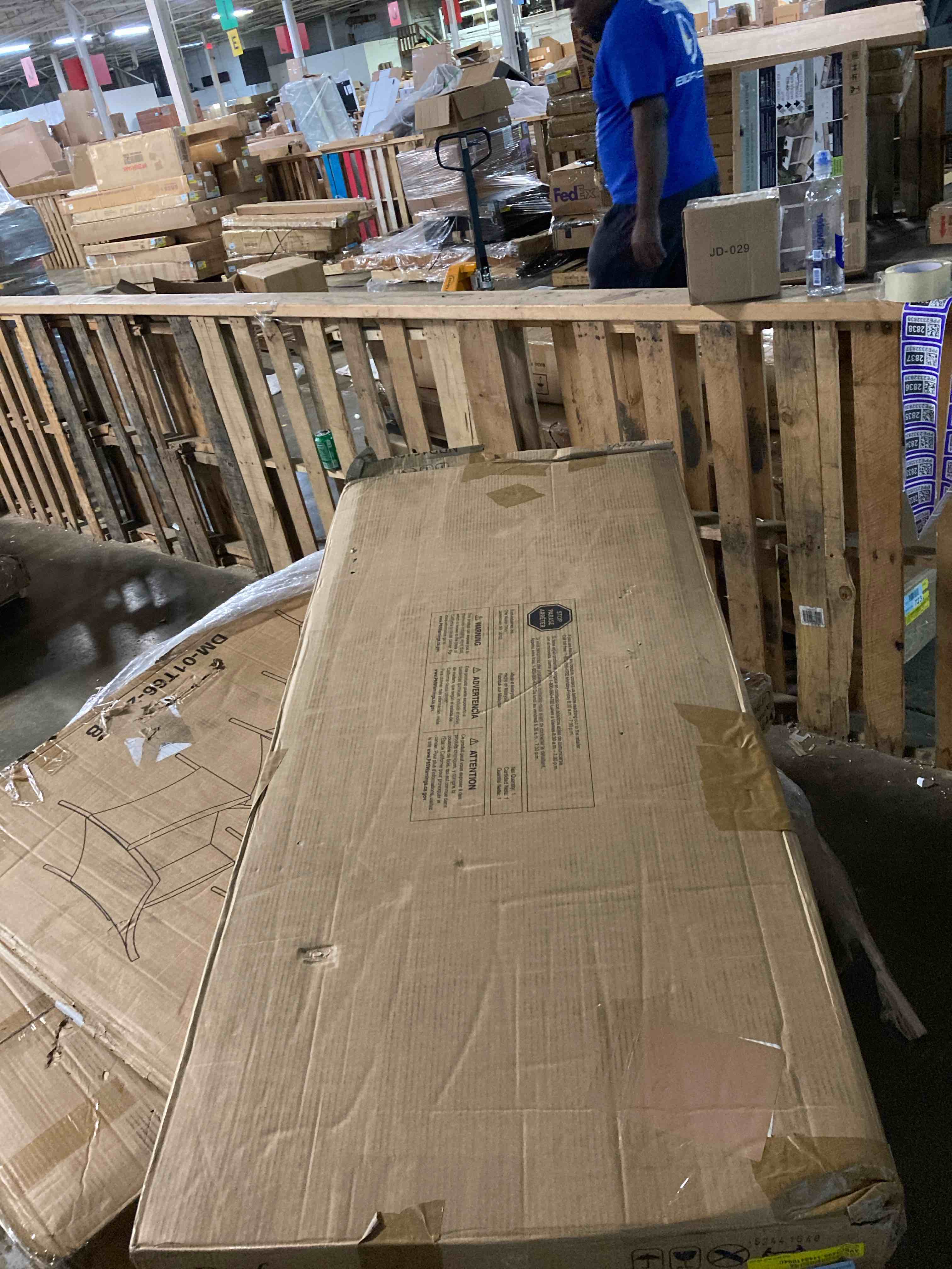 https://s3.amazonaws.com/lotting-images-prod/phillipi/PPE2333328_1746628676005.jpeg
