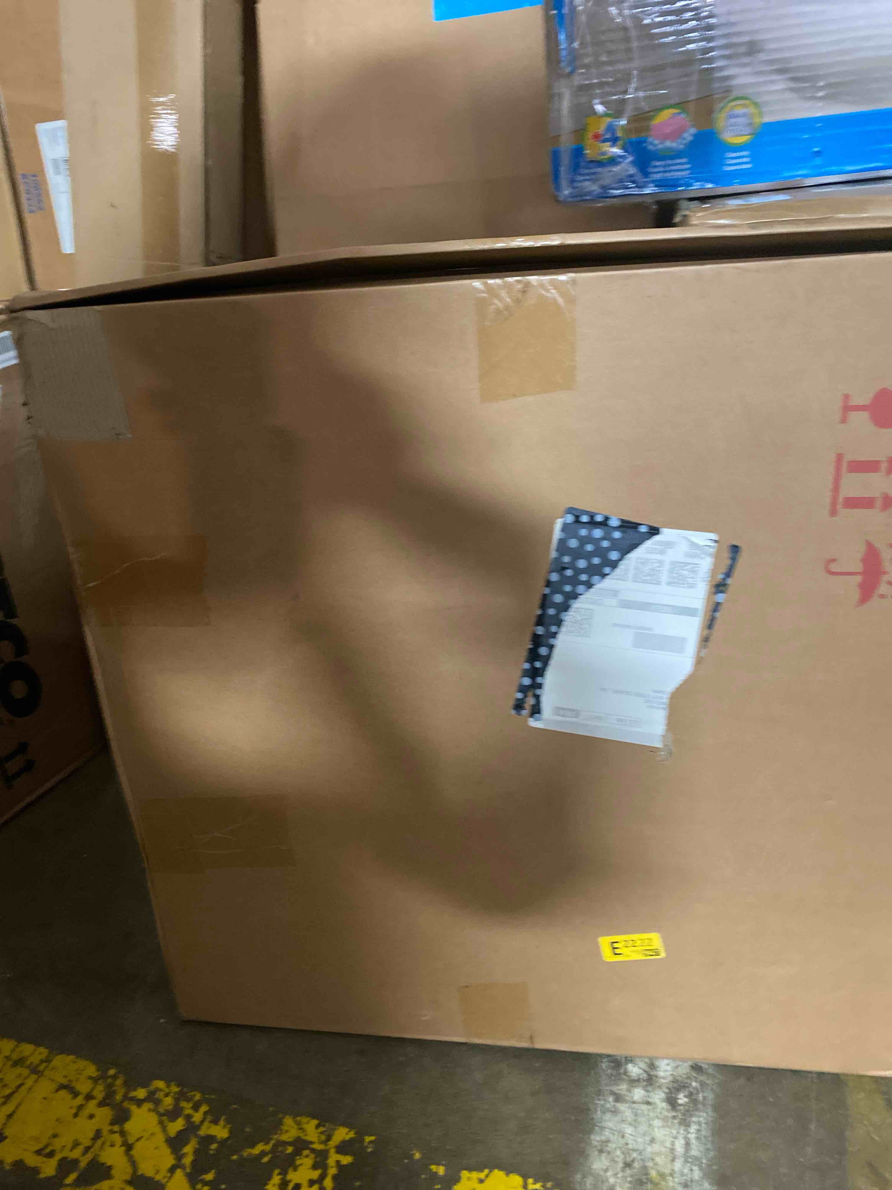 https://s3.amazonaws.com/lotting-images-prod/phillipi/PPE2333358_1746735807173.jpeg