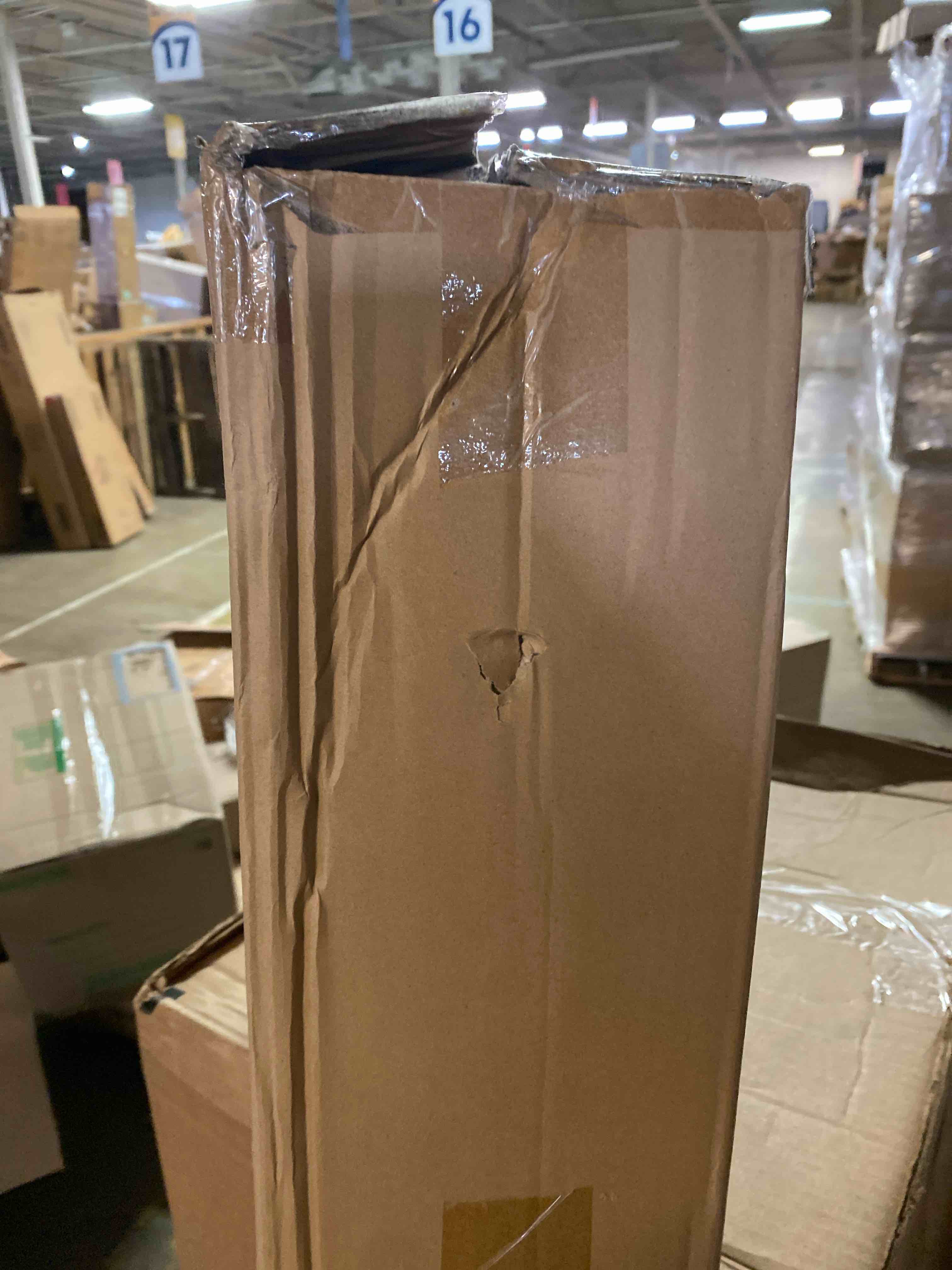 https://s3.amazonaws.com/lotting-images-prod/phillipi/PPE2333367_1746737081467.jpeg
