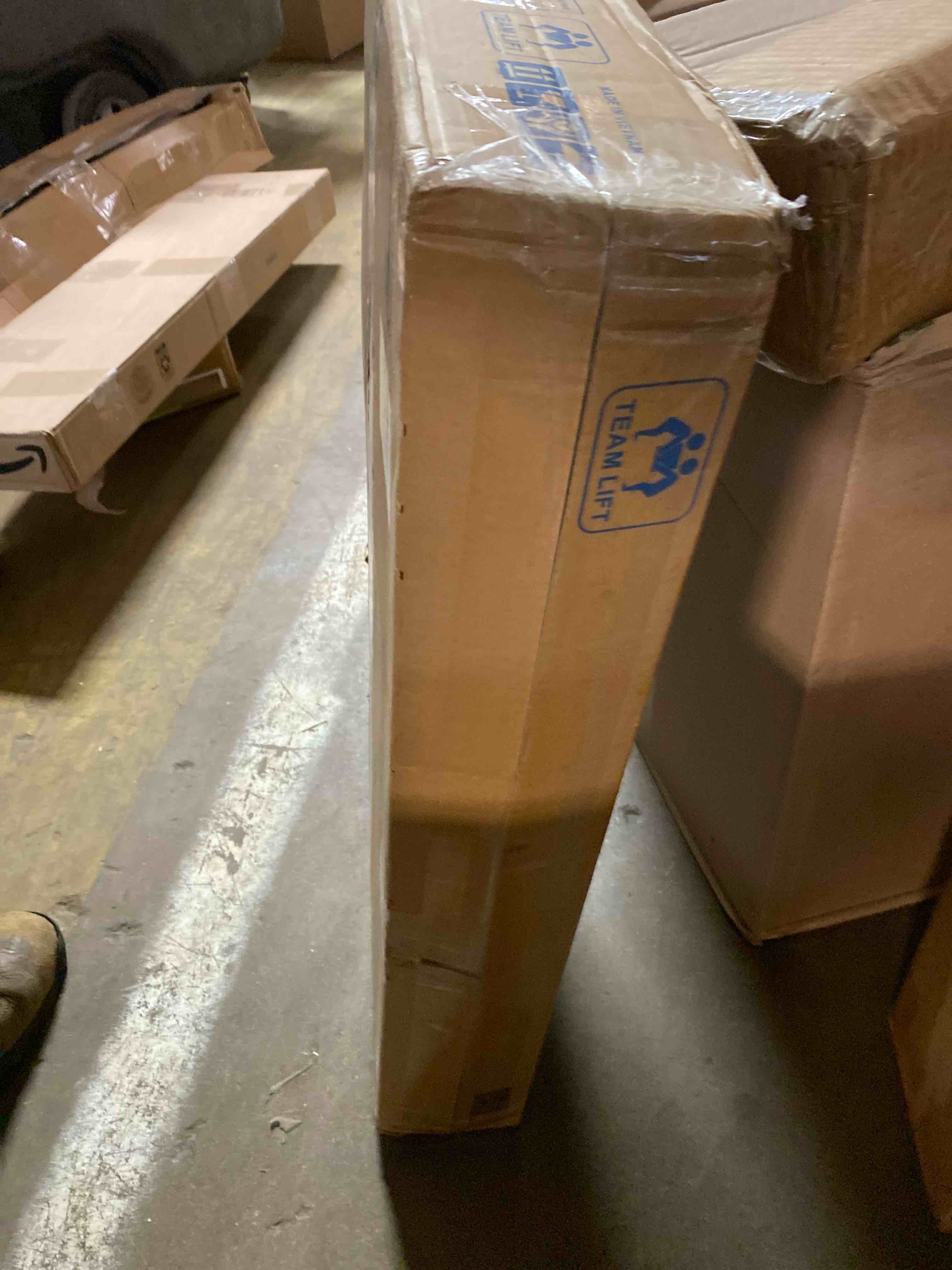 https://s3.amazonaws.com/lotting-images-prod/phillipi/PPE2333389_1746807816986.jpeg