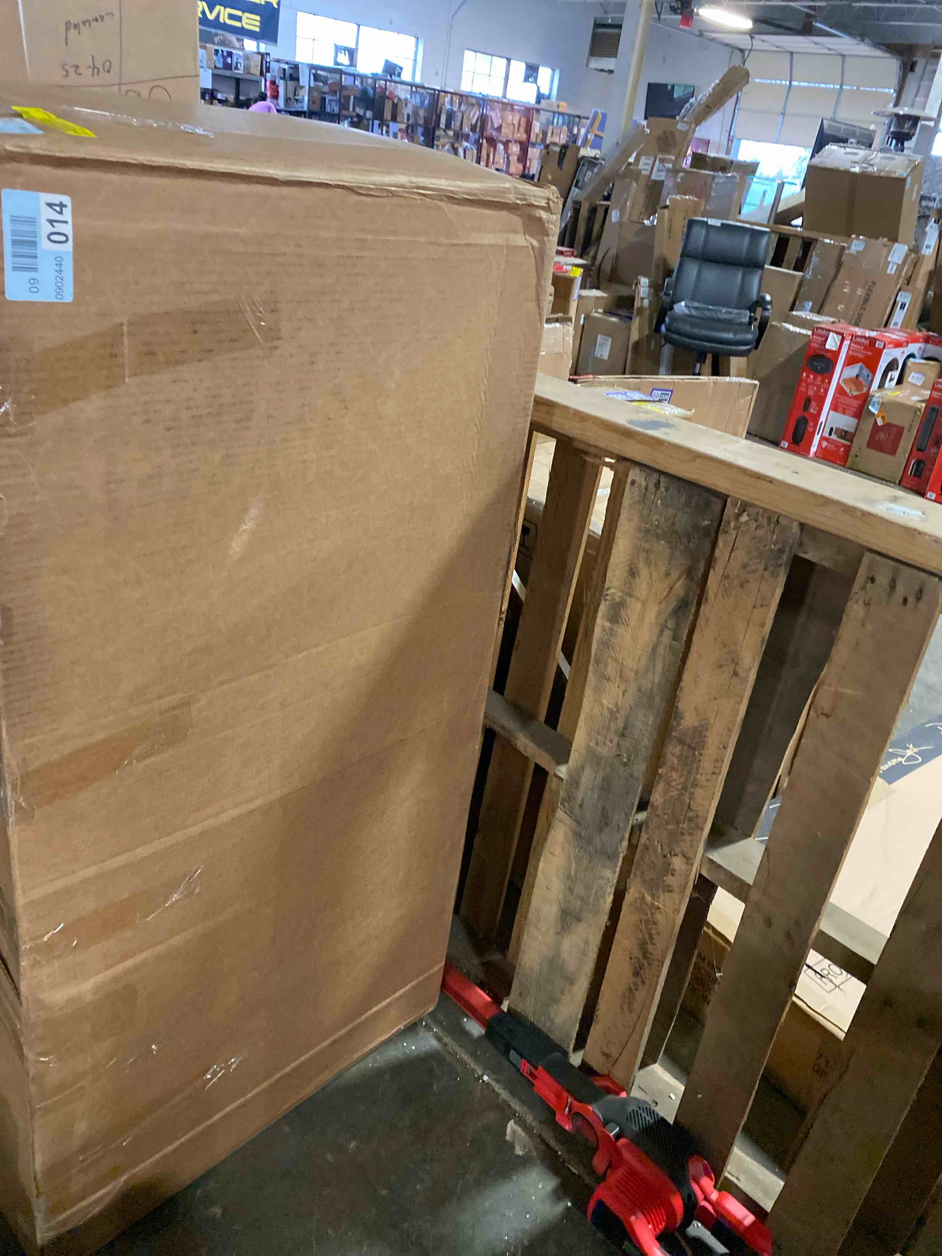 https://s3.amazonaws.com/lotting-images-prod/phillipi/PPE2334081_1747079133782.jpeg